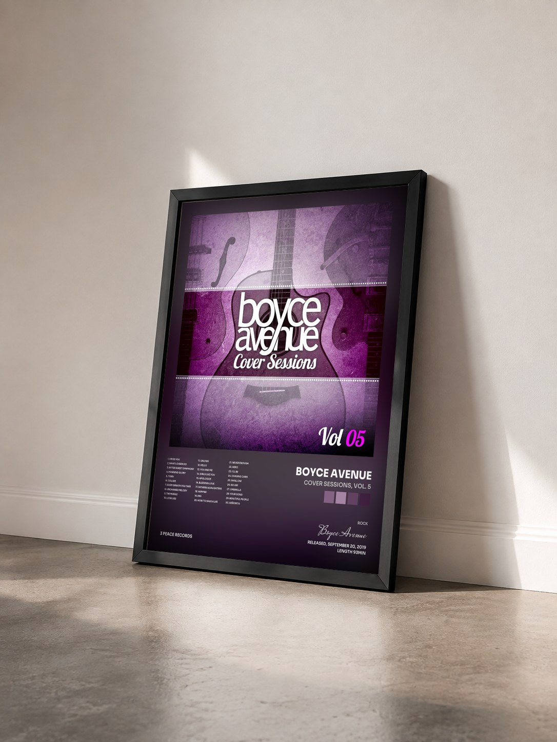 #noir Tableau de l'album Cover Sessions, Vol. 5 de Boyce Avenue vu de trois quarts, cadre noir