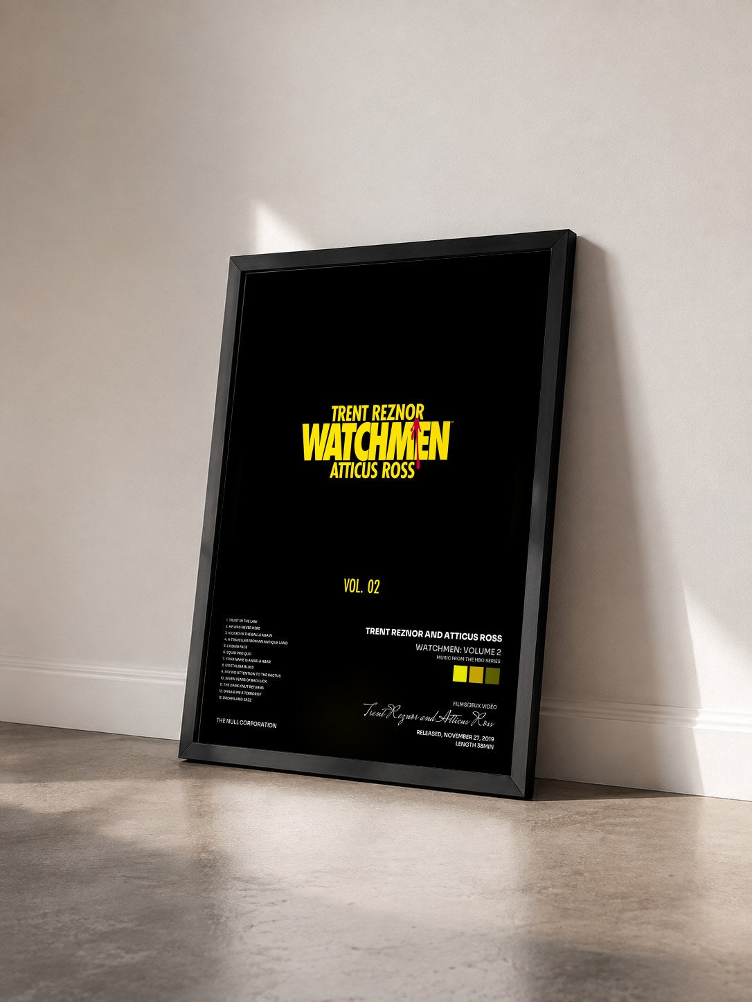 #noir Tableau de l'album Watchmen: Volume 2 (Music from the HBO Series) de Trent Reznor and Atticus Ross vu de trois quarts, cadre noir