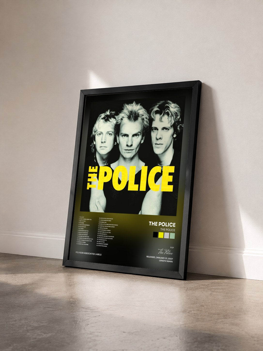 #noir The Police de The Police en lámina enmarcada vista de tres cuartos, marco negro