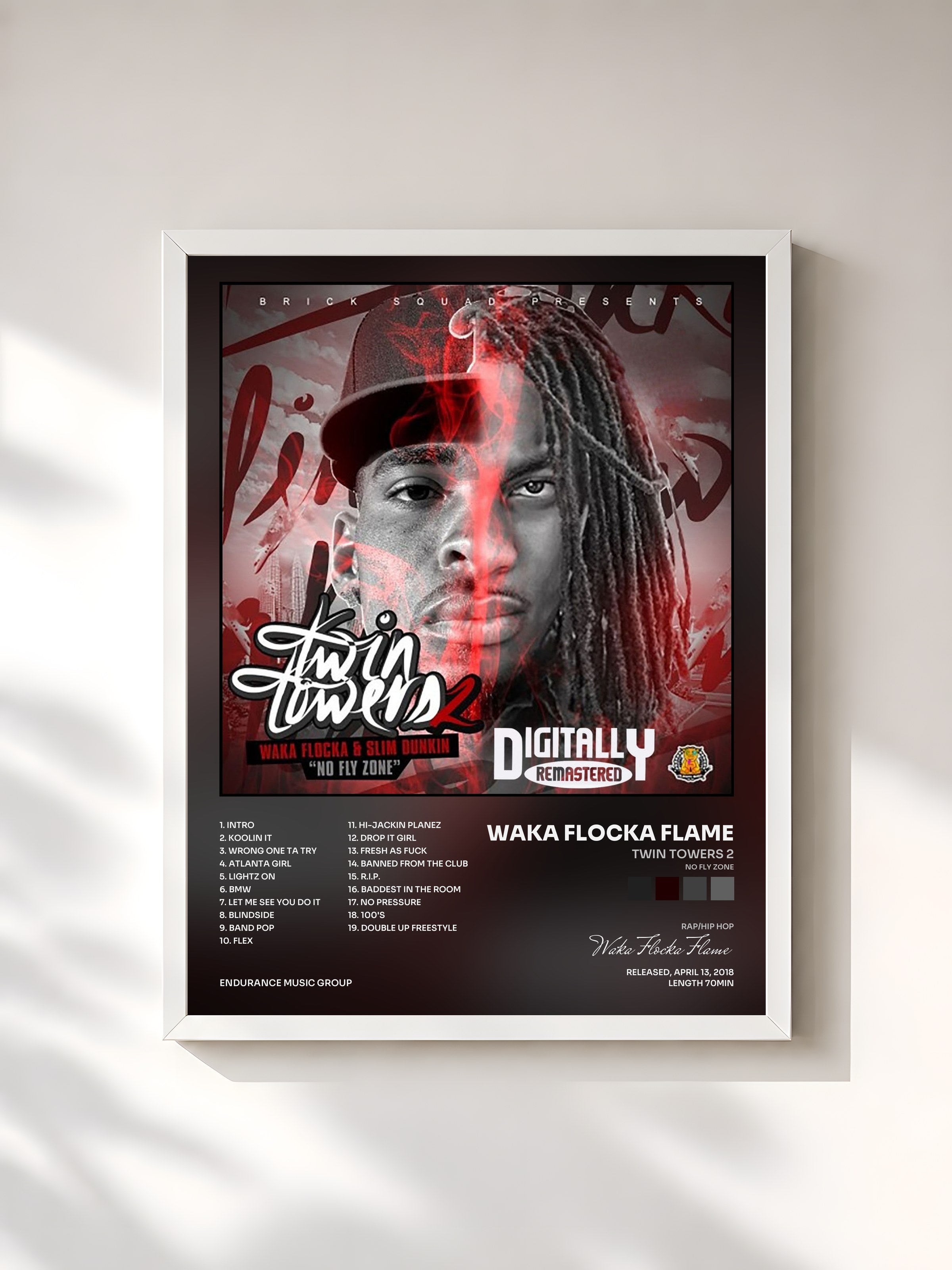 #blanc Tableau de l'album Twin Towers 2 (No Fly Zone) de Waka Flocka Flame, cadre blanc, imprimé et encadré en France