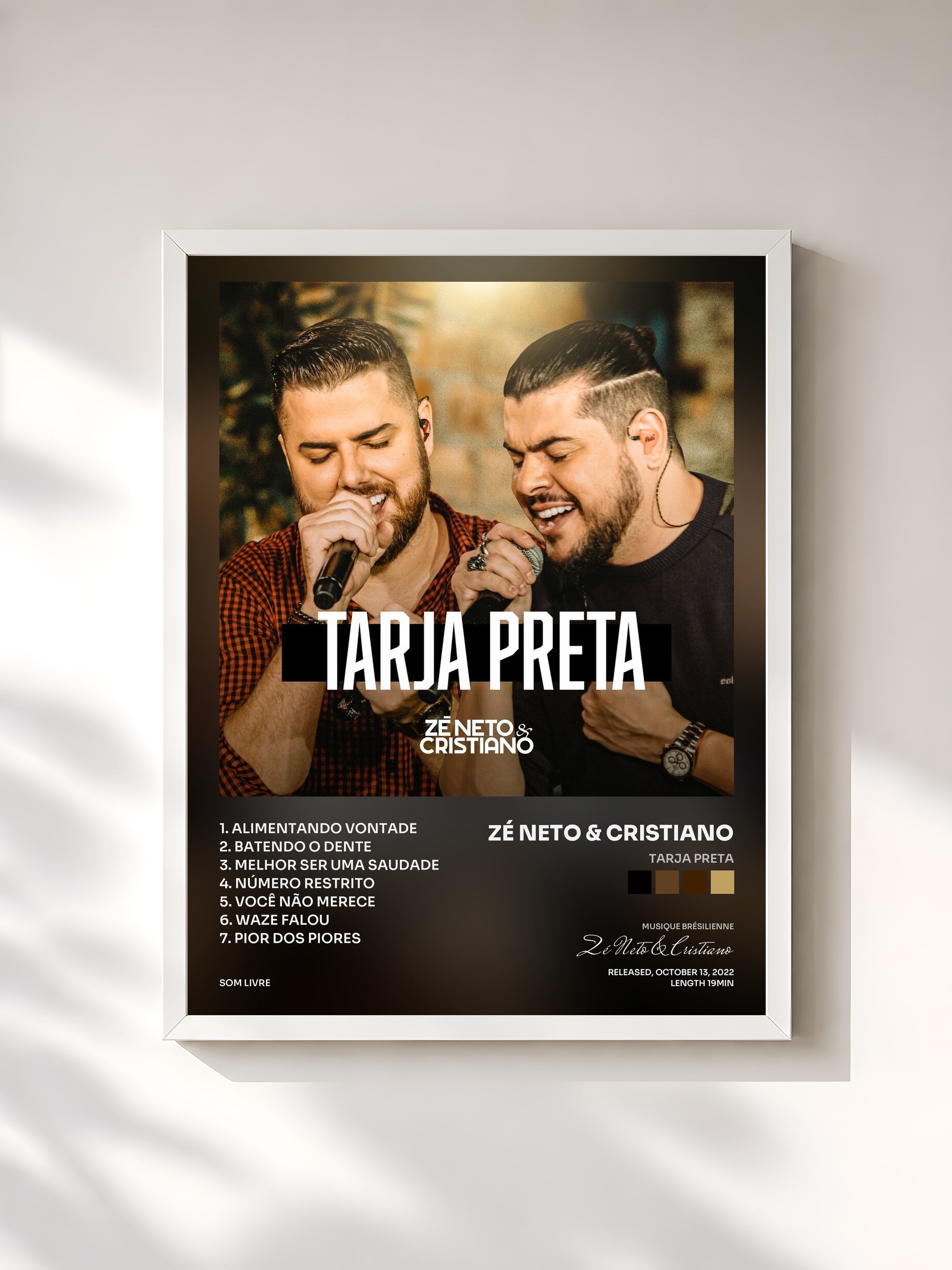#blanc Tableau de l'album Tarja Preta de Zé Neto & Cristiano, cadre blanc, imprimé et encadré en France