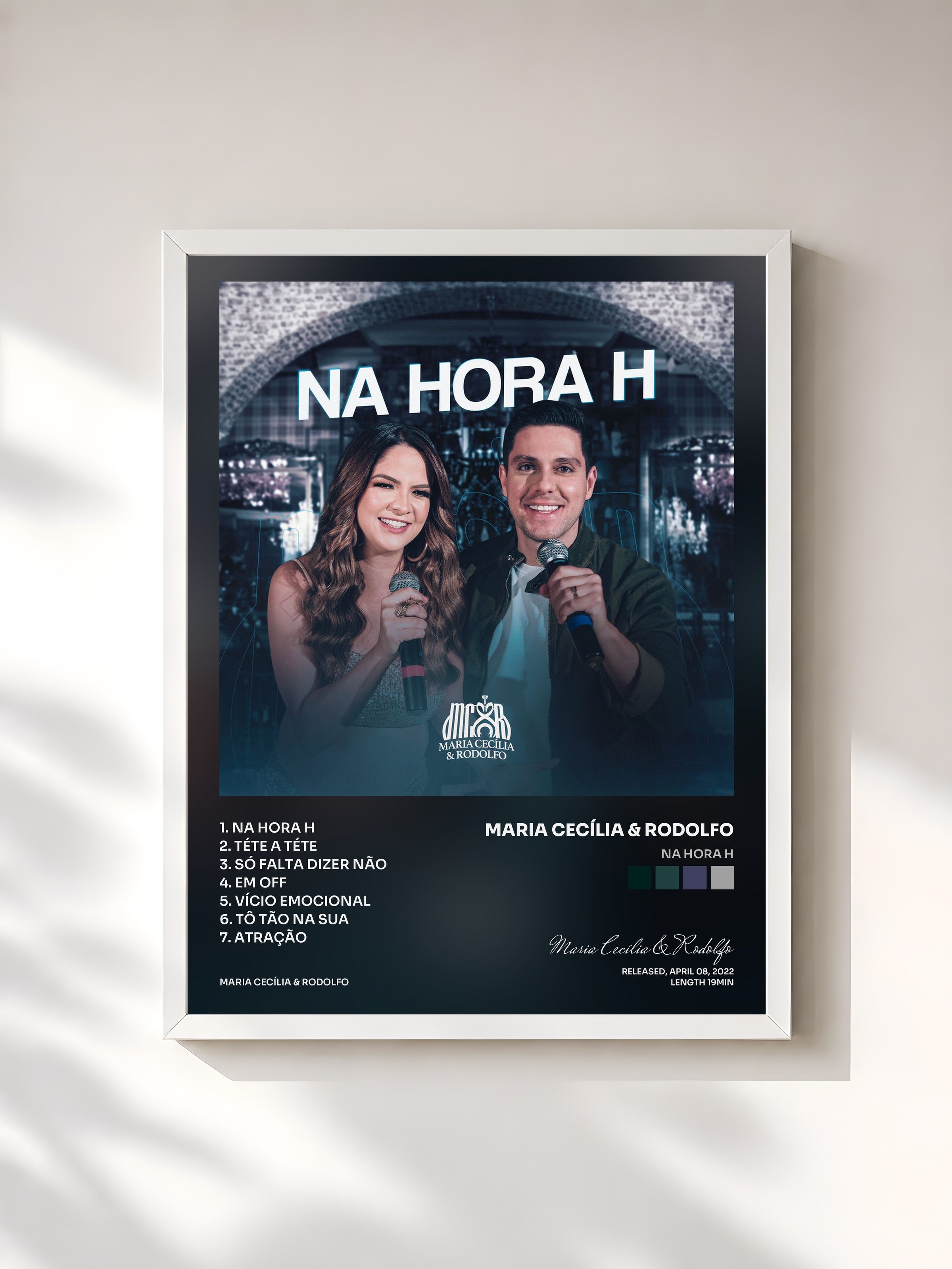 #blanc Tableau de l'album Na Hora H de Maria Cecília & Rodolfo, cadre blanc, imprimé et encadré en France