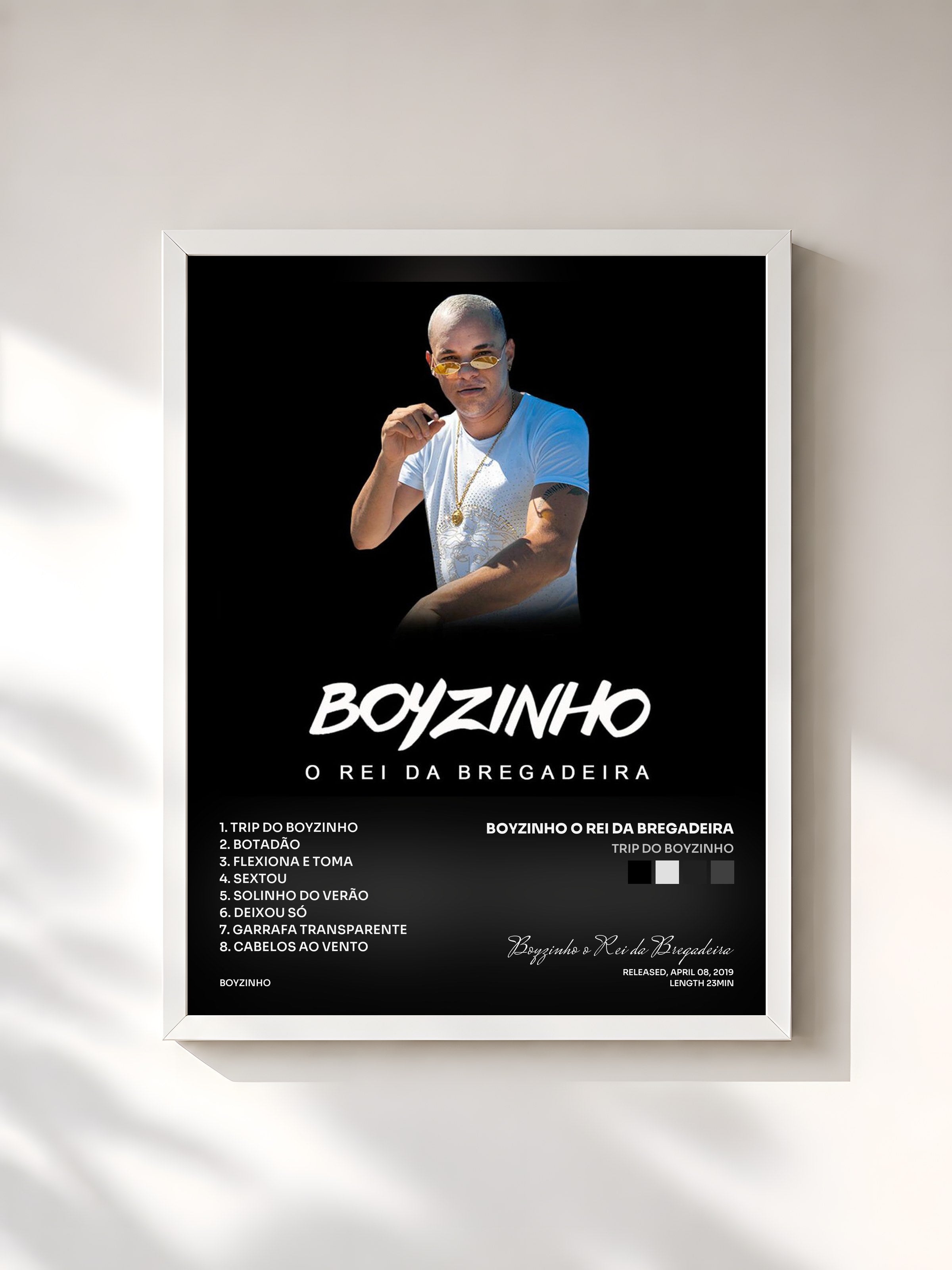 #blanc Tableau de l'album Trip do Boyzinho de Boyzinho o Rei da Bregadeira, cadre blanc, imprimé et encadré en France