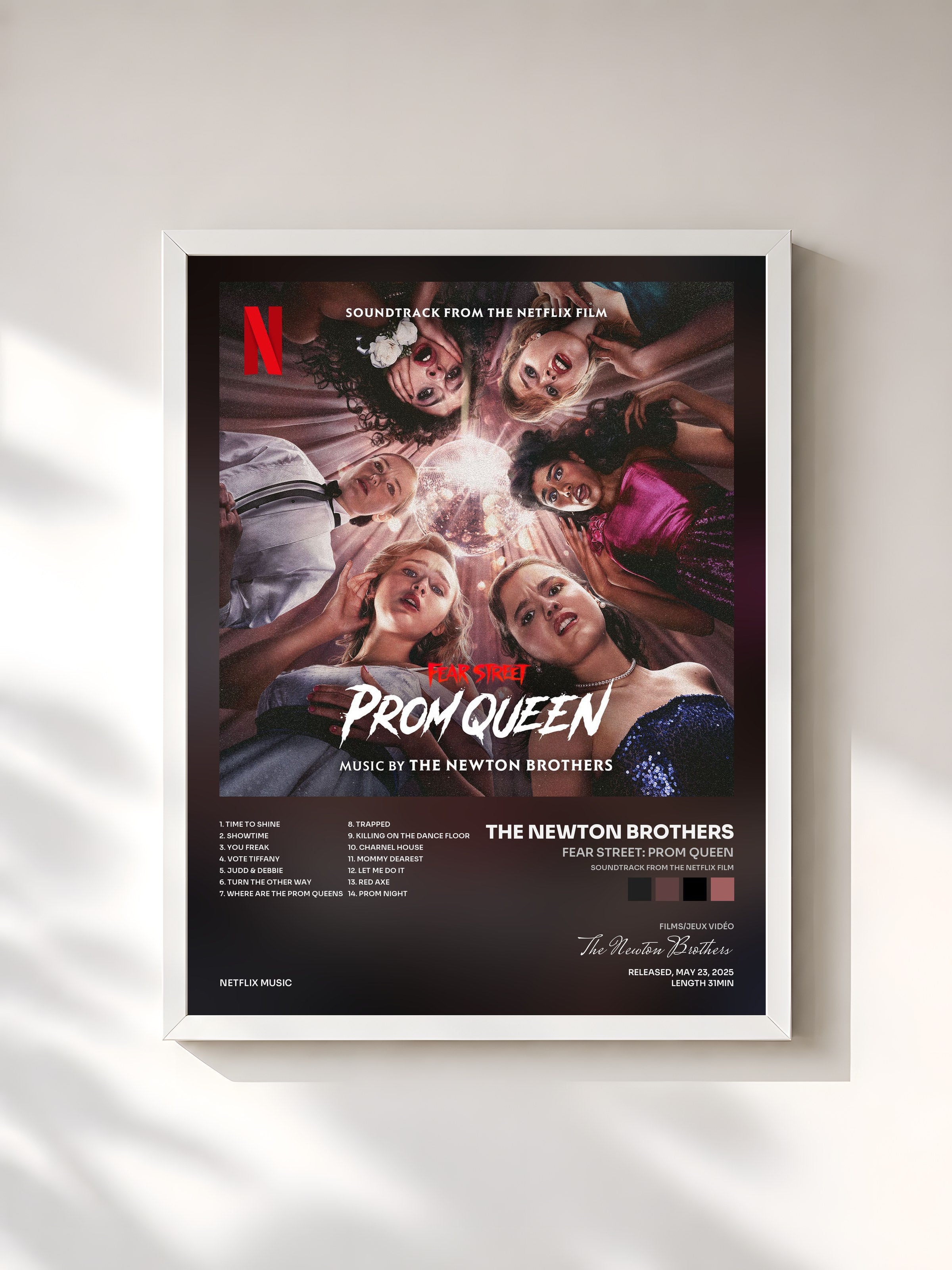#blanc Tableau de l'album Fear Street: Prom Queen (Soundtrack from the Netflix Film) de The Newton Brothers, cadre blanc, imprimé et encadré en France