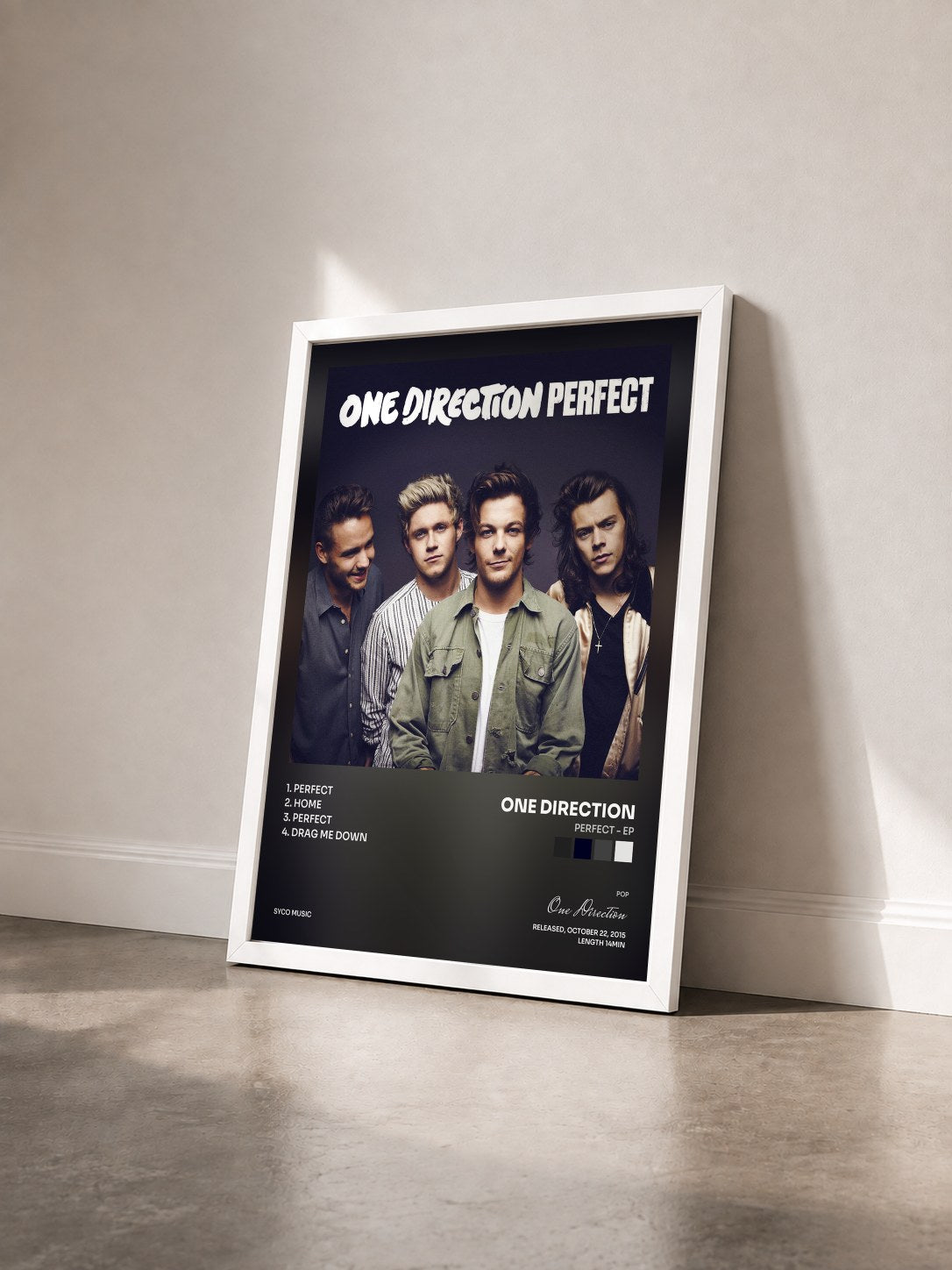 #blanc Tableau de l'album Perfect - EP de One Direction vu de trois quarts, cadre blanc