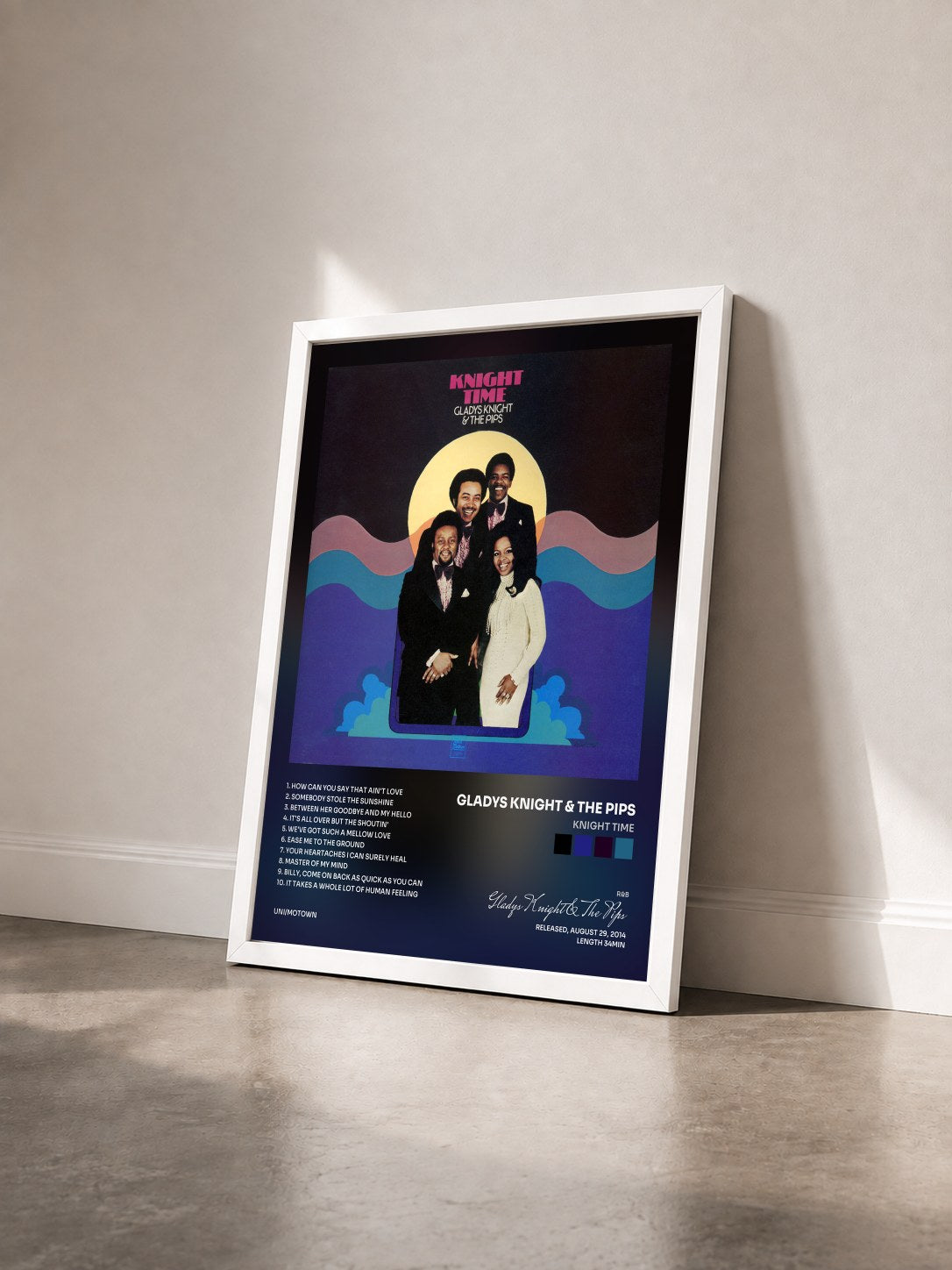 #blanc Tableau de l'album Knight Time de Gladys Knight & The Pips vu de trois quarts, cadre blanc