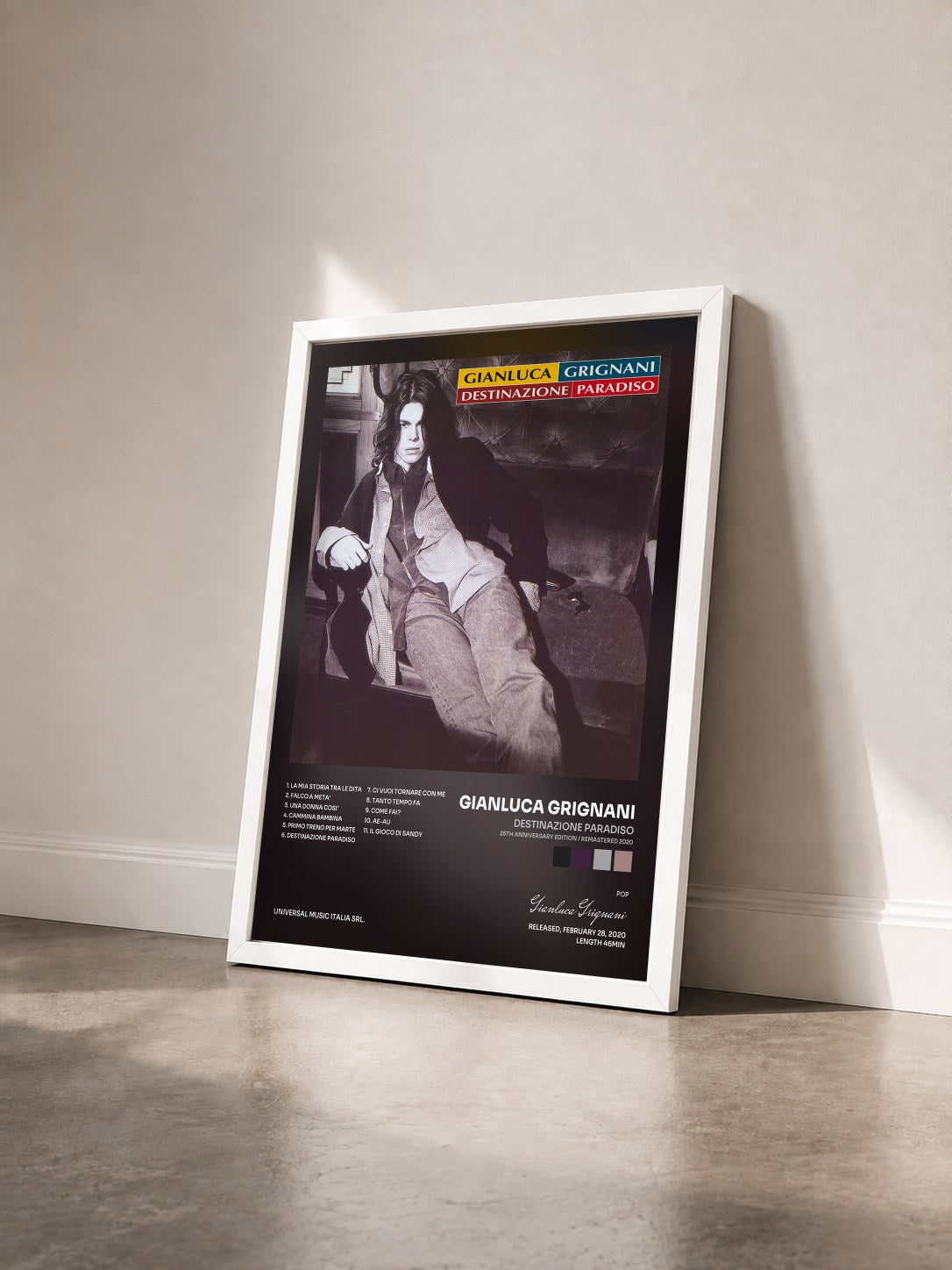 #blanc Tableau de l'album Destinazione Paradiso (25th Anniversary Edition / Remastered 2020) de Gianluca Grignani vu de trois quarts, cadre blanc