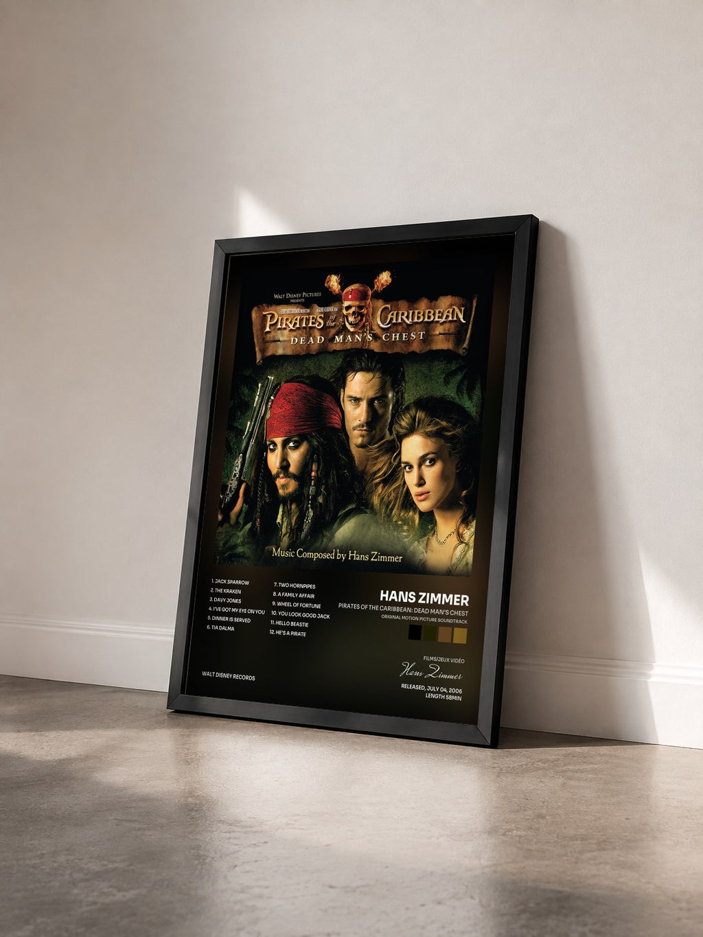 #noir Pirates of the Caribbean: Dead Man's Chest (Original Motion Picture Soundtrack) de Hans Zimmer en lámina enmarcada vista de tres cuartos, marco negro
