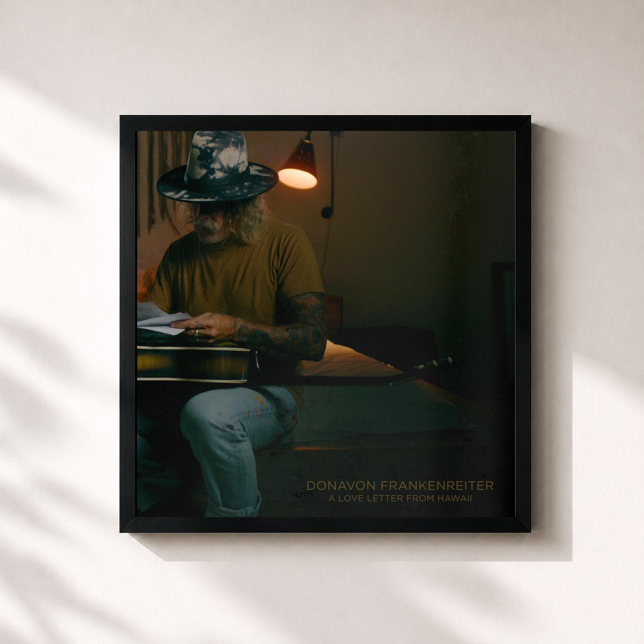 #noir Tableau carré de l'album A Love Letter from Hawaii de Donavon Frankenreiter, cadre noir 32x32 cm