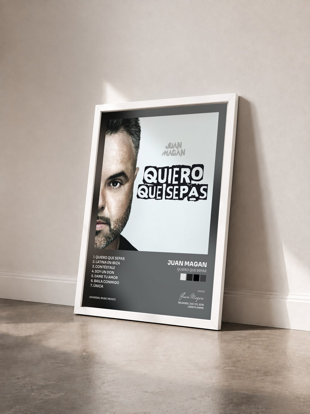#blanc Quiero Que Sepas de Juan Magan en lámina enmarcada vista de tres cuartos, marco blanco