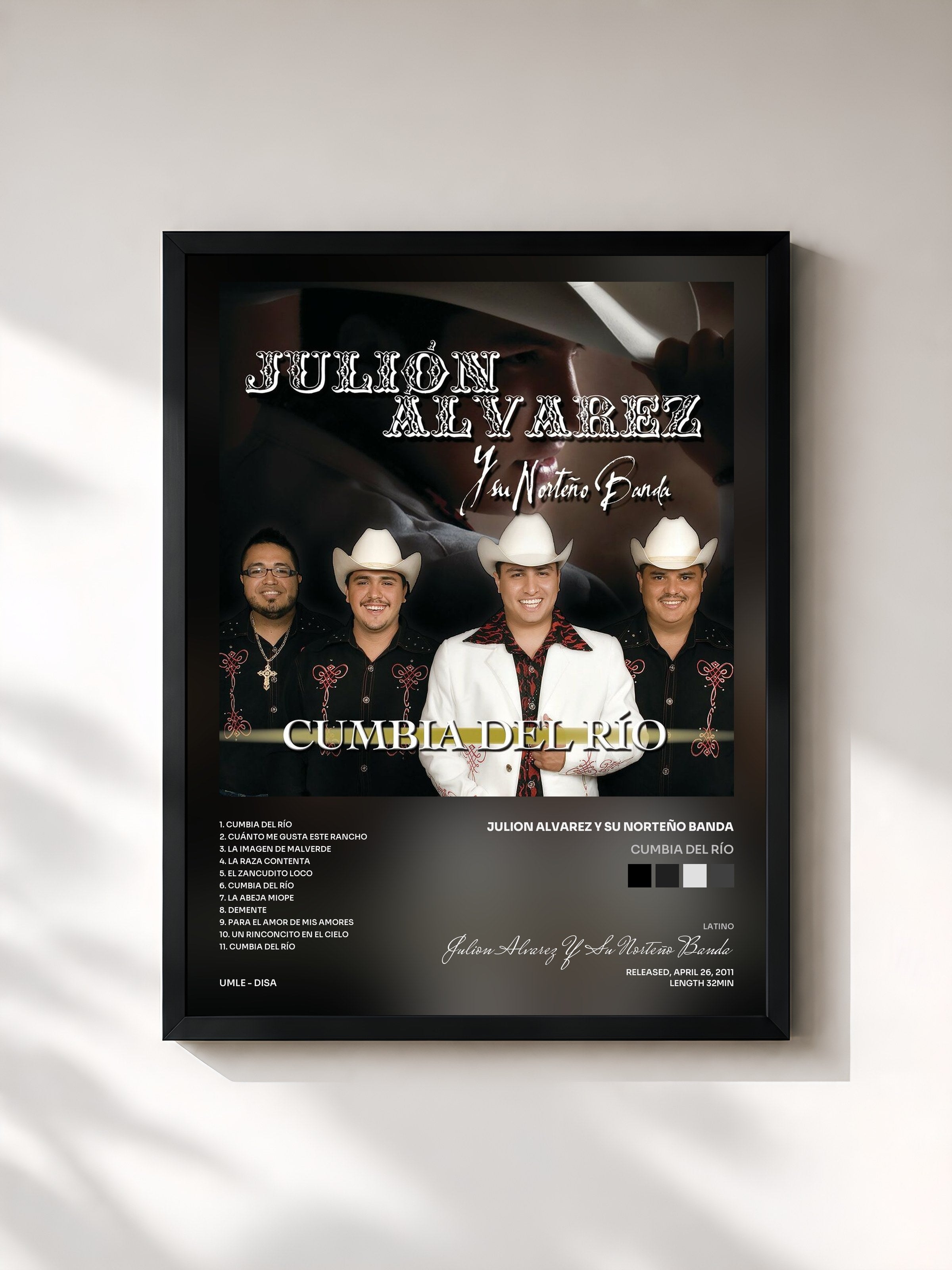 #noir Tableau de l'album Cumbia Del Río de Julion Alvarez Y Su Norteño Banda, cadre noir, imprimé et encadré en France