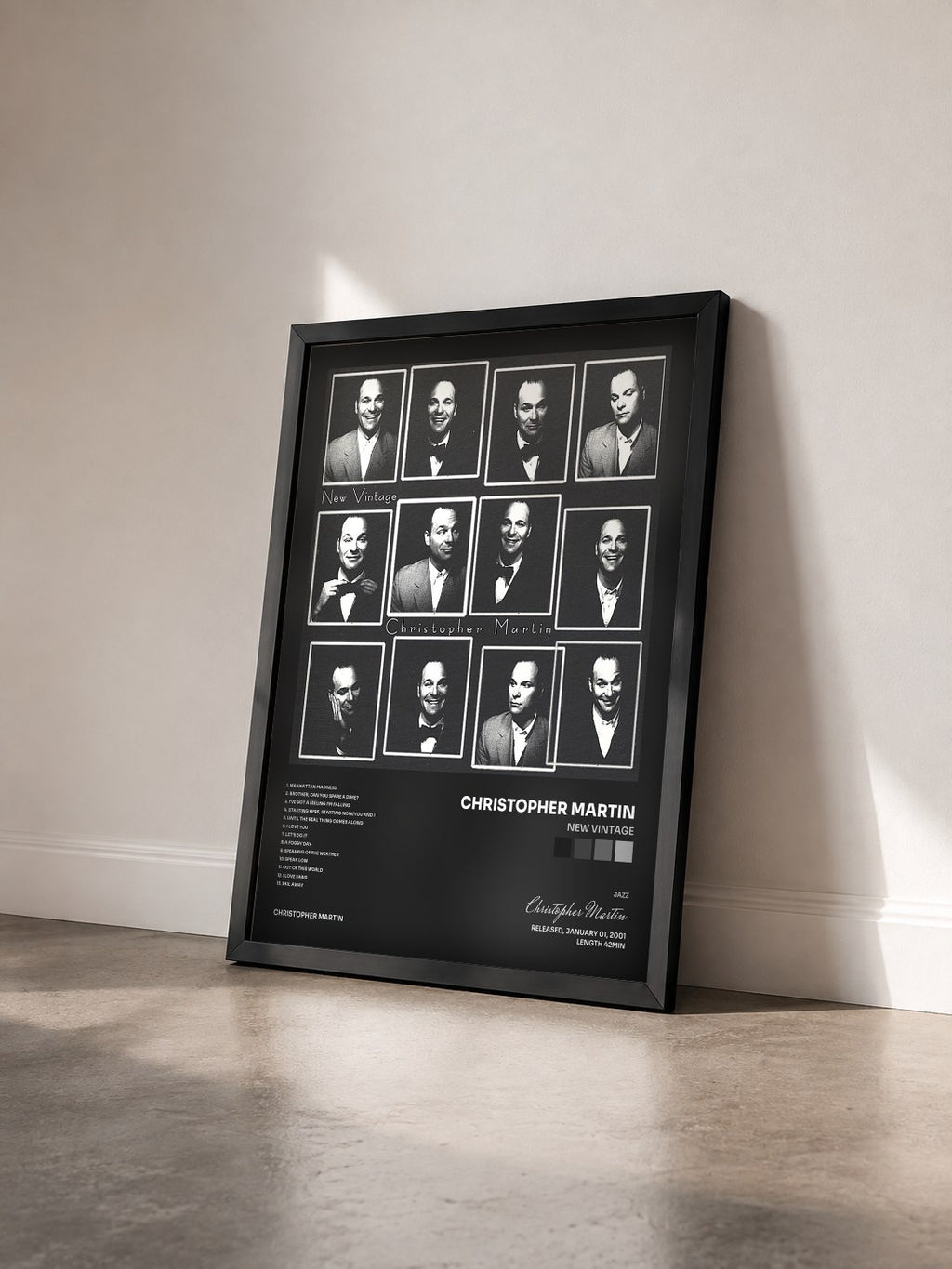 #noir Tableau de l'album New Vintage de Christopher Martin vu de trois quarts, cadre noir