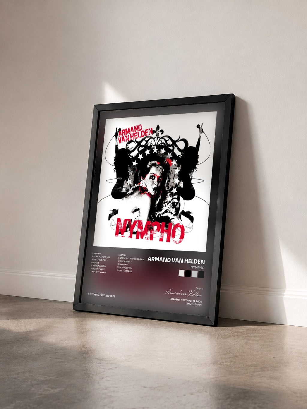 #noir Tableau de l'album Nympho de Armand van Helden vu de trois quarts, cadre noir