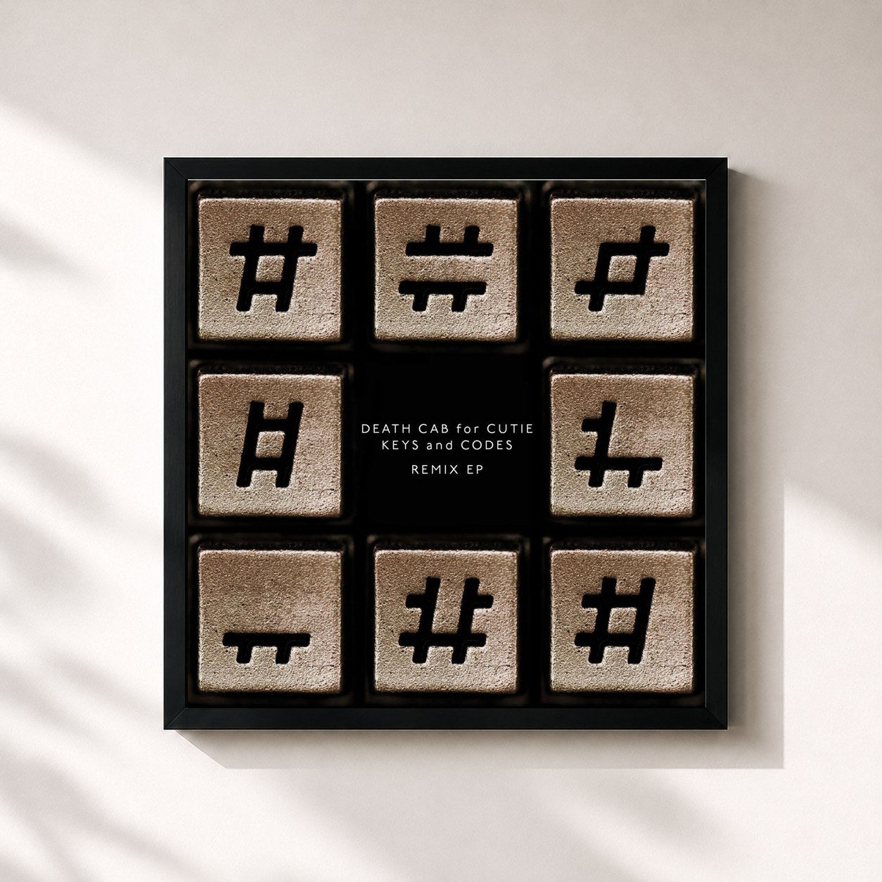 #noir Tableau carré de l'album Keys and Codes Remix EP de Death Cab for Cutie, cadre noir 32x32 cm