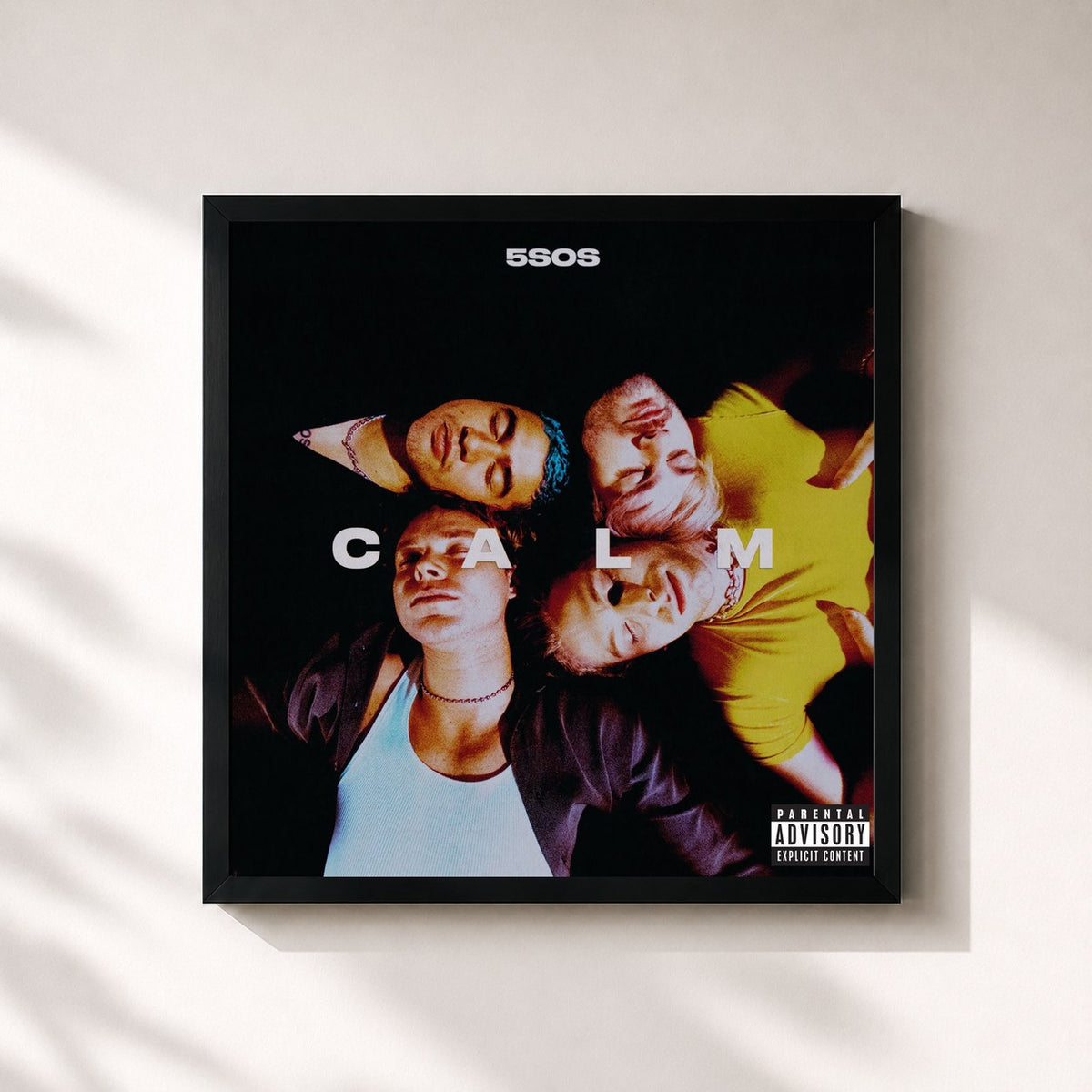 #noir Tableau carré de l'album CALM de 5 Seconds Of Summer, cadre noir 32x32 cm