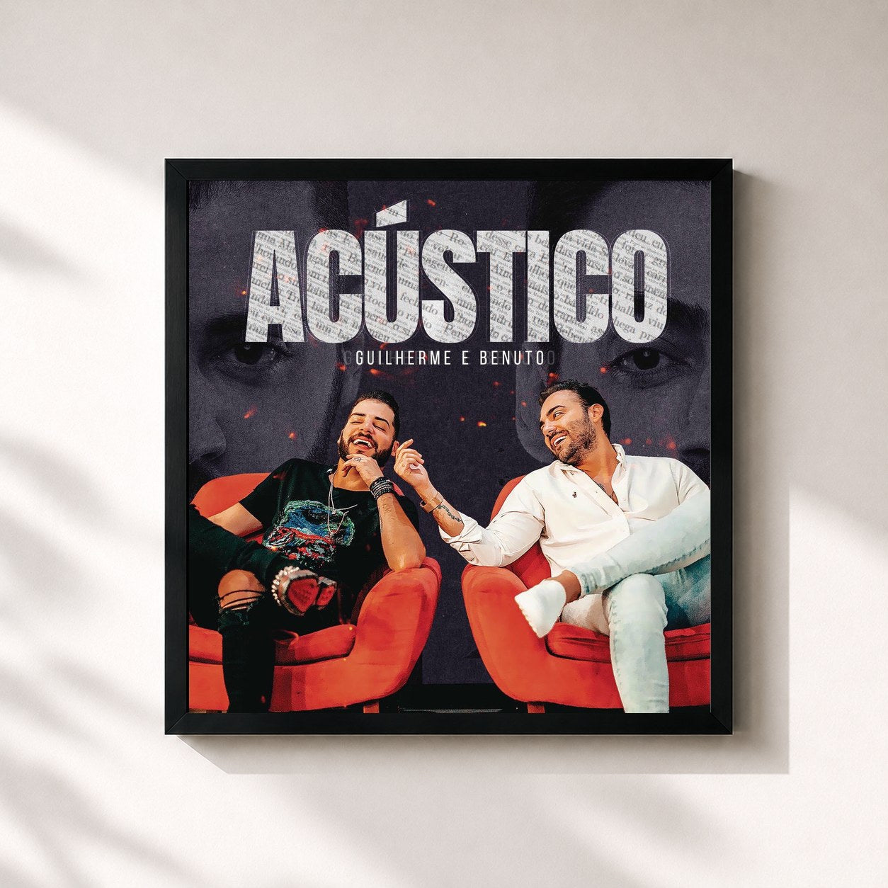 #noir Tableau carré de l'album Amando, Bebendo e Sofrendo (Acústico) de Guilherme & Benuto, cadre noir 32x32 cm