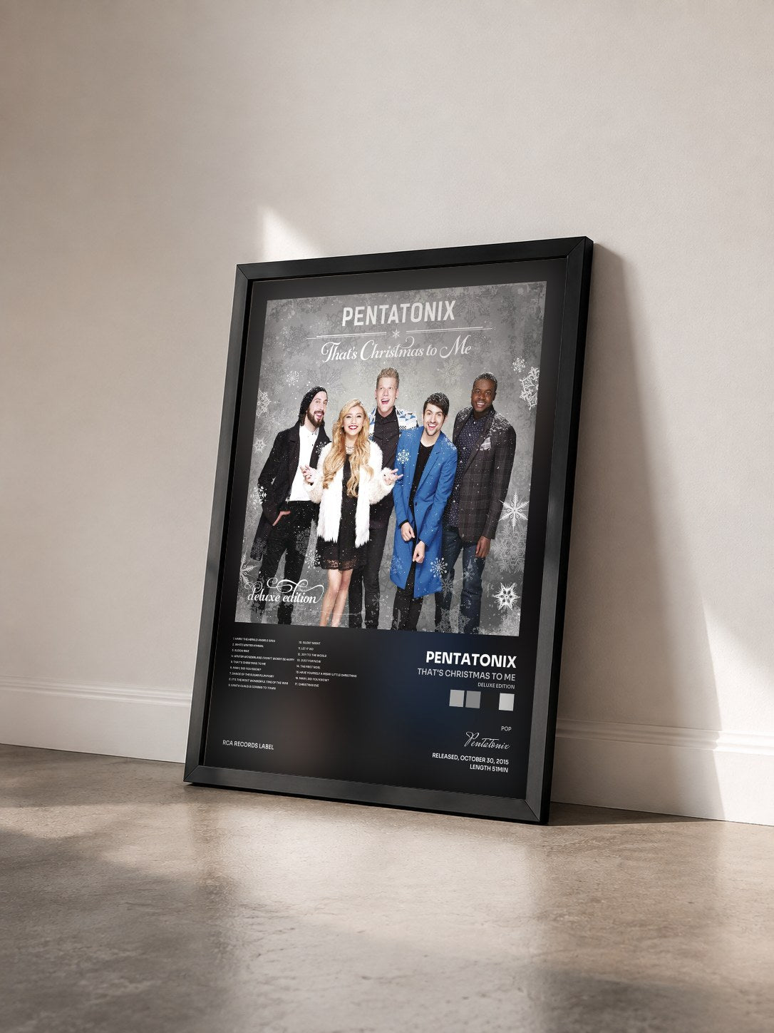 #noir That's Christmas To Me (Deluxe Edition) de Pentatonix en lámina enmarcada vista de tres cuartos, marco negro