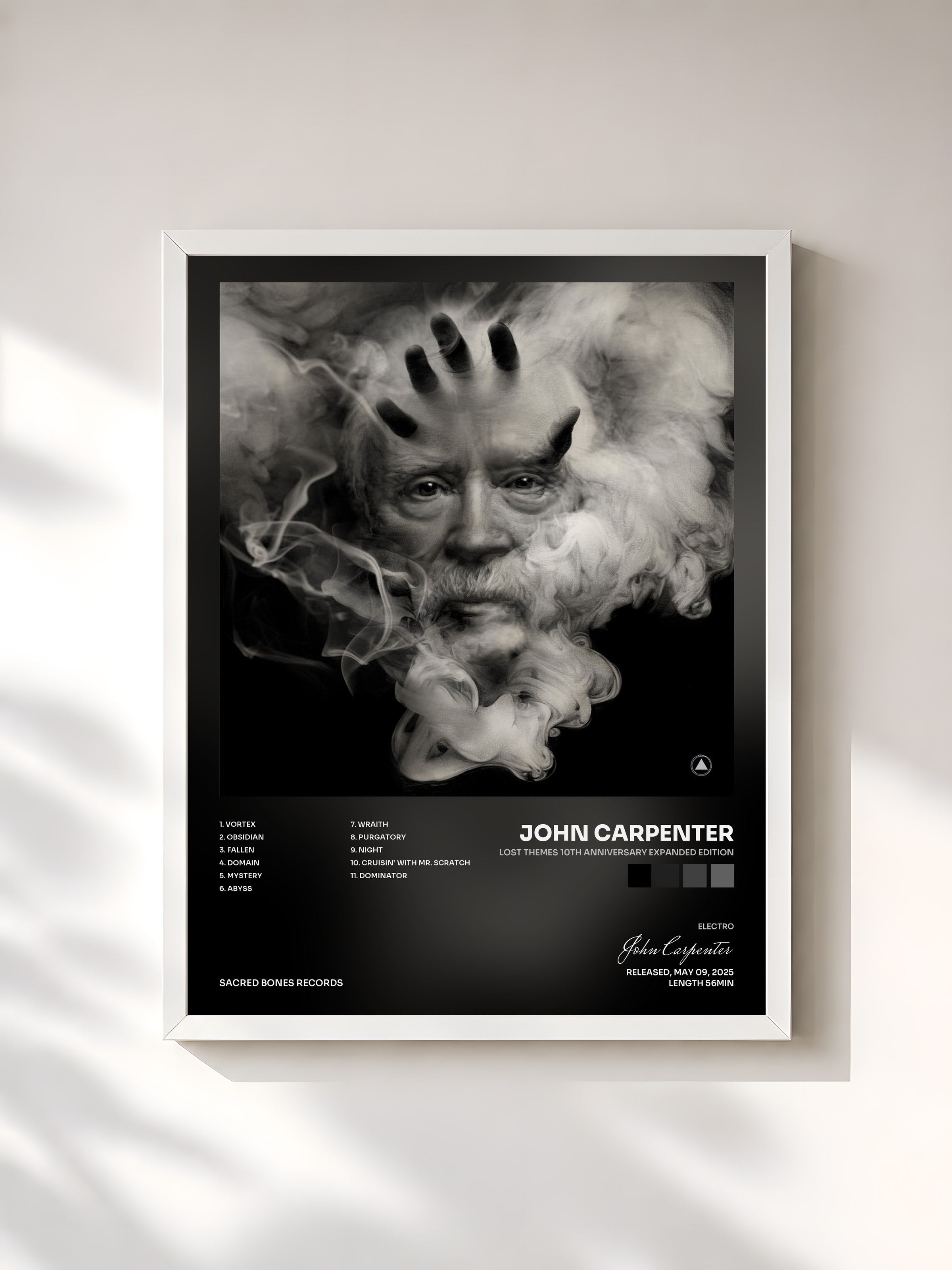 #blanc Tableau de l'album Lost Themes 10th Anniversary Expanded Edition de John Carpenter, cadre blanc, imprimé et encadré en France