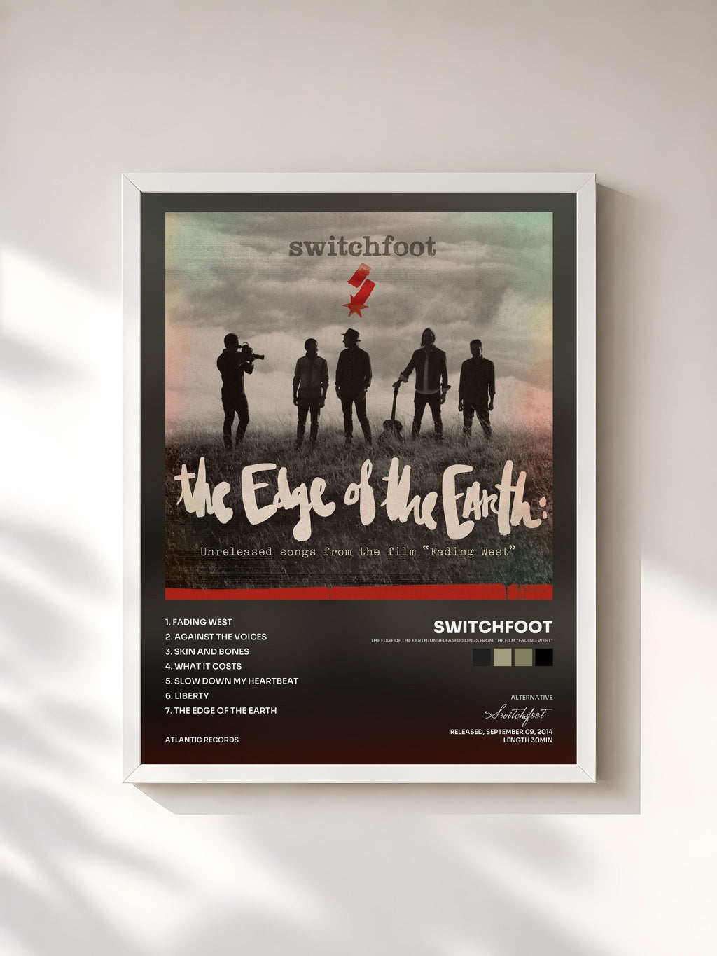 #blanc The Edge of the Earth: Unreleased Songs from the Film "Fading West" de Switchfoot en lámina enmarcada, marco blanco, impresa y enmarcada en Francia