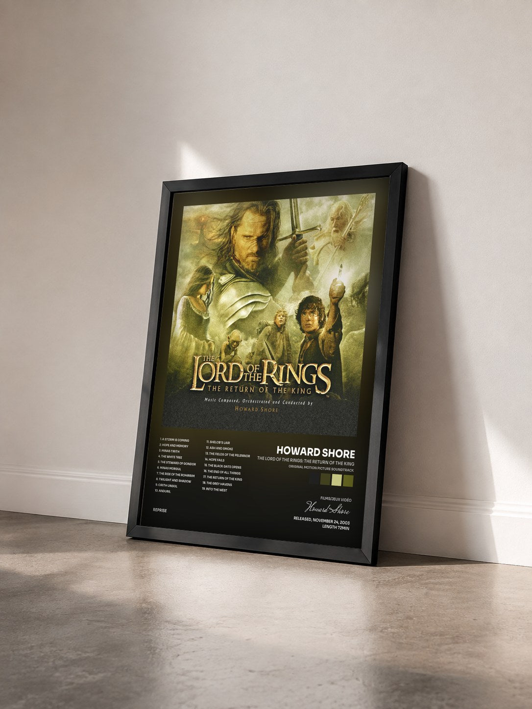 #noir Tableau de l'album The Lord of the Rings: The Return of the King (Original Motion Picture Soundtrack) de Howard Shore vu de trois quarts, cadre noir