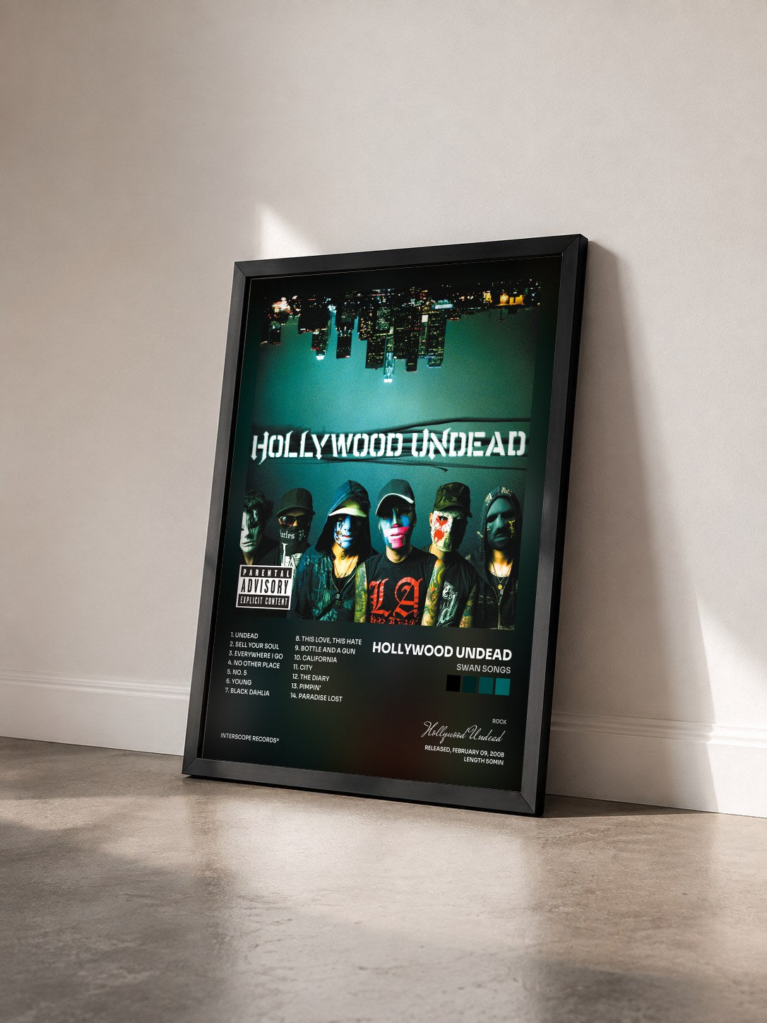 #noir Tableau de l'album Swan Songs de Hollywood Undead vu de trois quarts, cadre noir