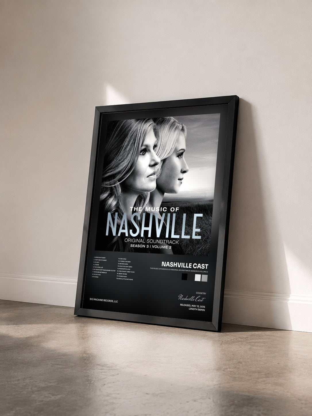 #noir Tableau de l'album The Music Of Nashville Original Soundtrack Season 3 Volume 2 de Nashville Cast vu de trois quarts, cadre noir