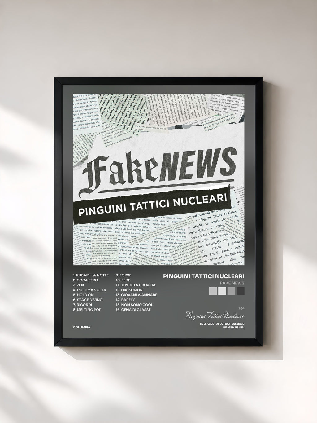 #noir Tableau de l'album Fake News de Pinguini Tattici Nucleari, cadre noir, imprimé et encadré en France