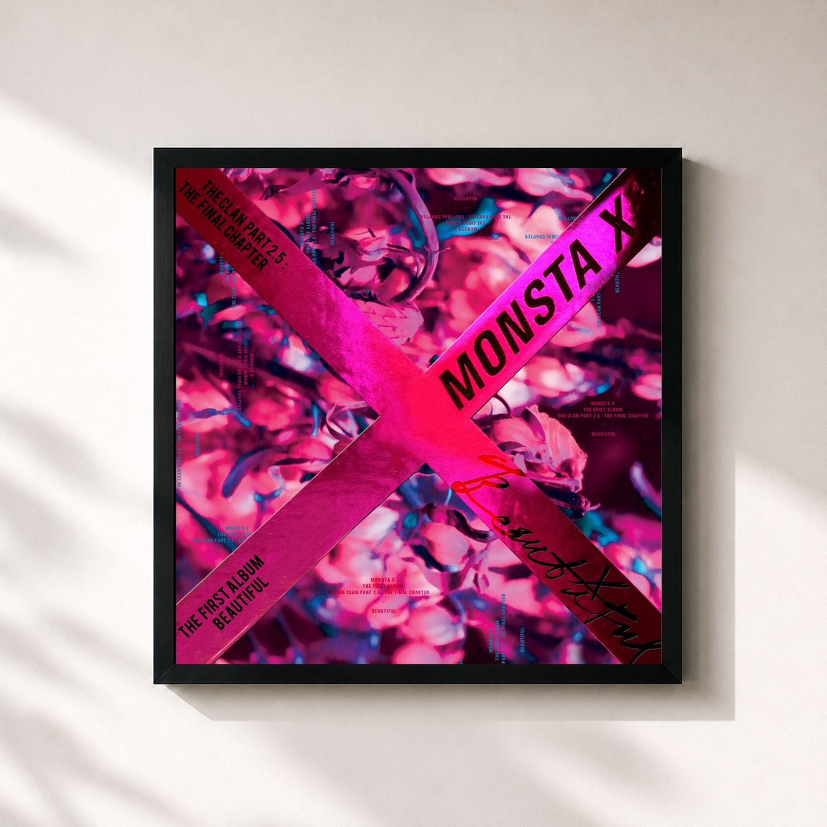 #noir Tableau carré de l'album THE CLAN pt.2.5 [BEAUTIFUL] de Monsta X, cadre noir 32x32 cm