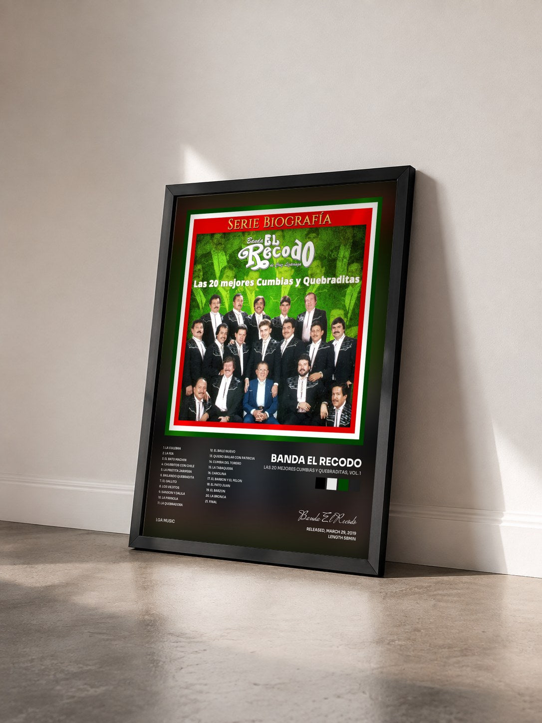 #noir Tableau de l'album Las 20 Mejores Cumbias y Quebraditas, Vol. 1 de Banda El Recodo vu de trois quarts, cadre noir