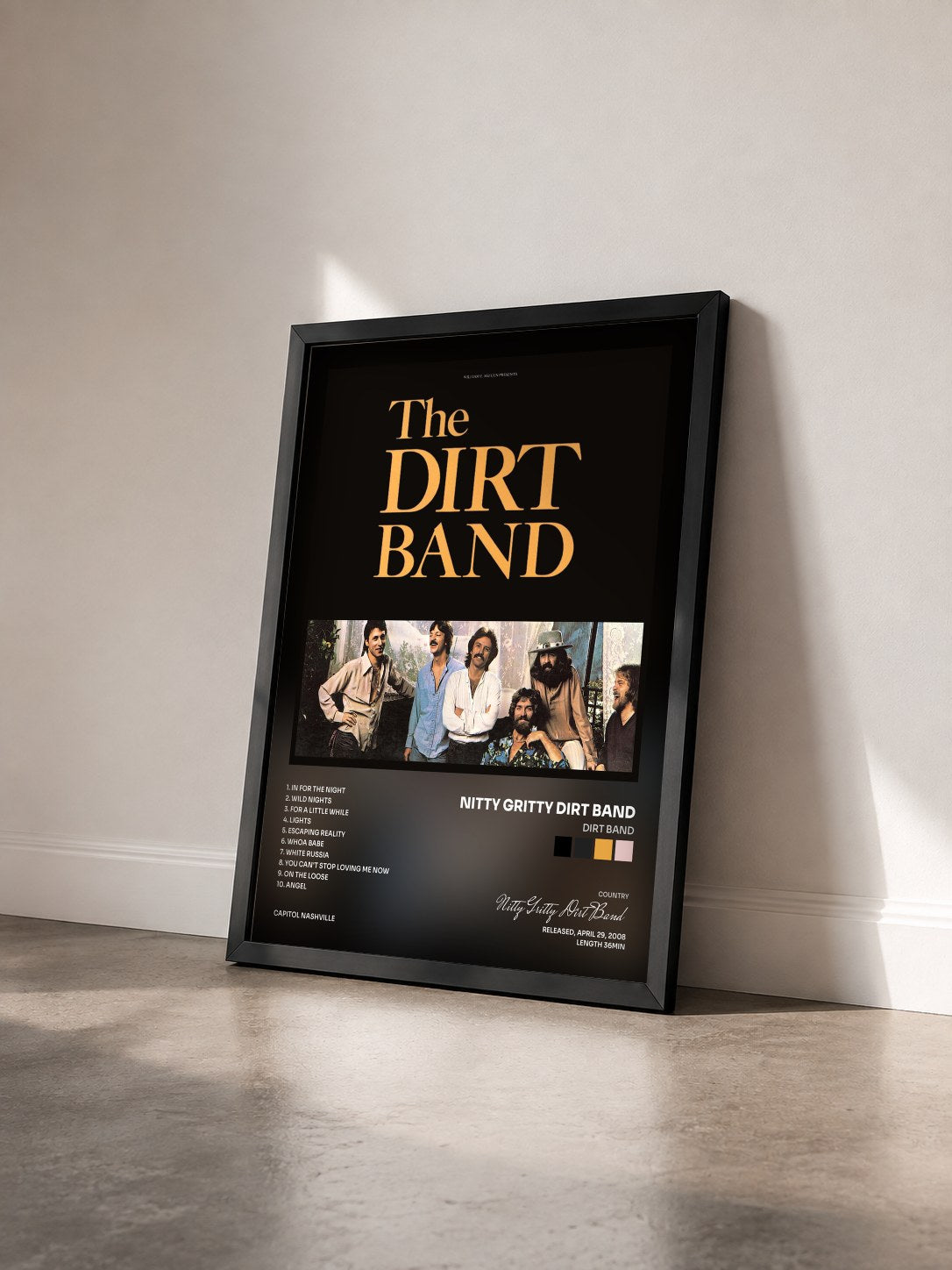 #noir Tableau de l'album Dirt Band de Nitty Gritty Dirt Band vu de trois quarts, cadre noir