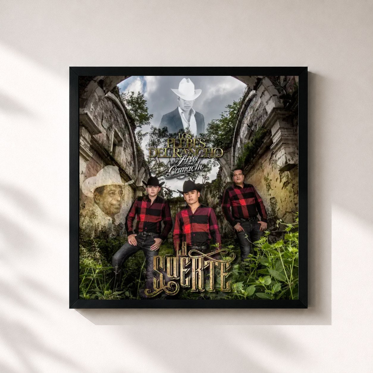 #noir Tableau carré de l'album La Suerte de Los Plebes del Rancho de Ariel Camacho, cadre noir 32x32 cm