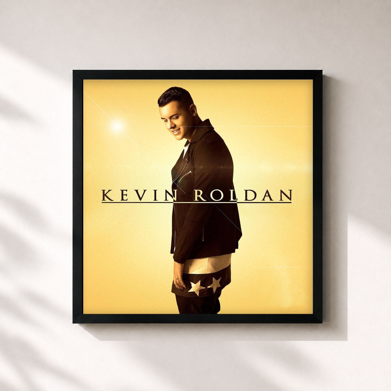 #noir Tableau carré de l'album Kevin Roldan (Deluxe Edition) de Kevin Roldan, cadre noir 32x32 cm
