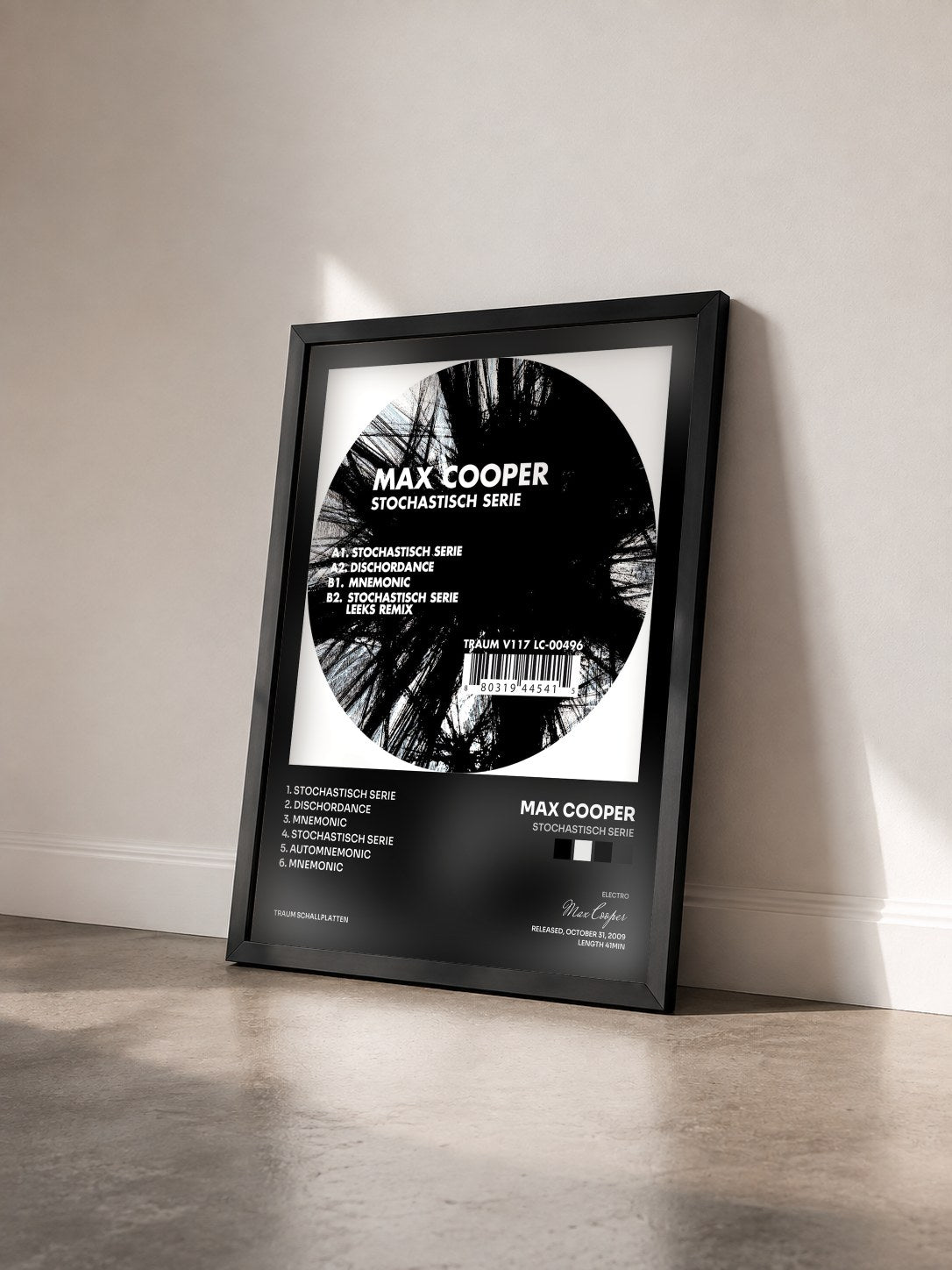 #noir Tableau de l'album Stochastisch Serie de Max Cooper vu de trois quarts, cadre noir