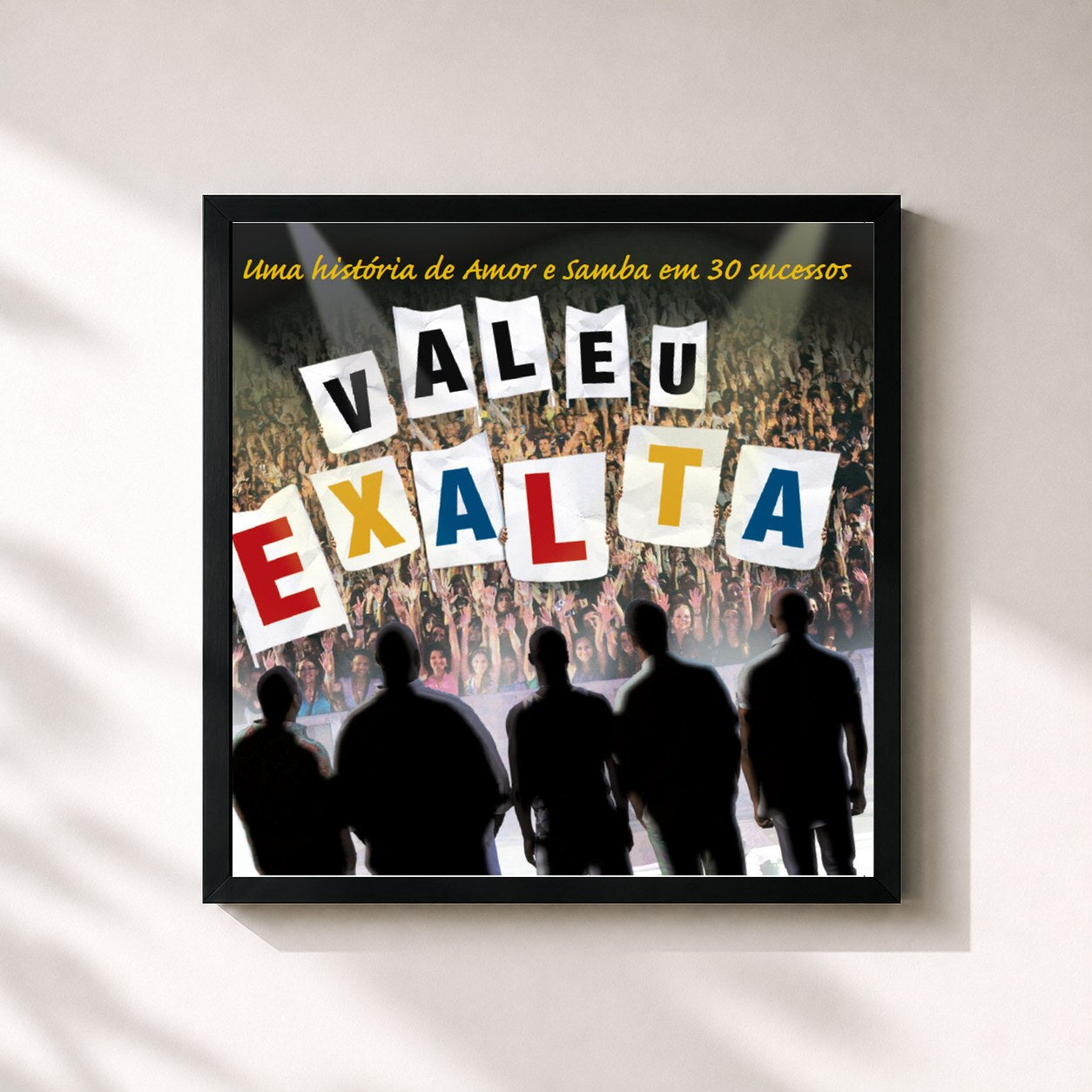 #noir Tableau carré de l'album Valeu Exalta! de Exaltasamba, cadre noir 32x32 cm