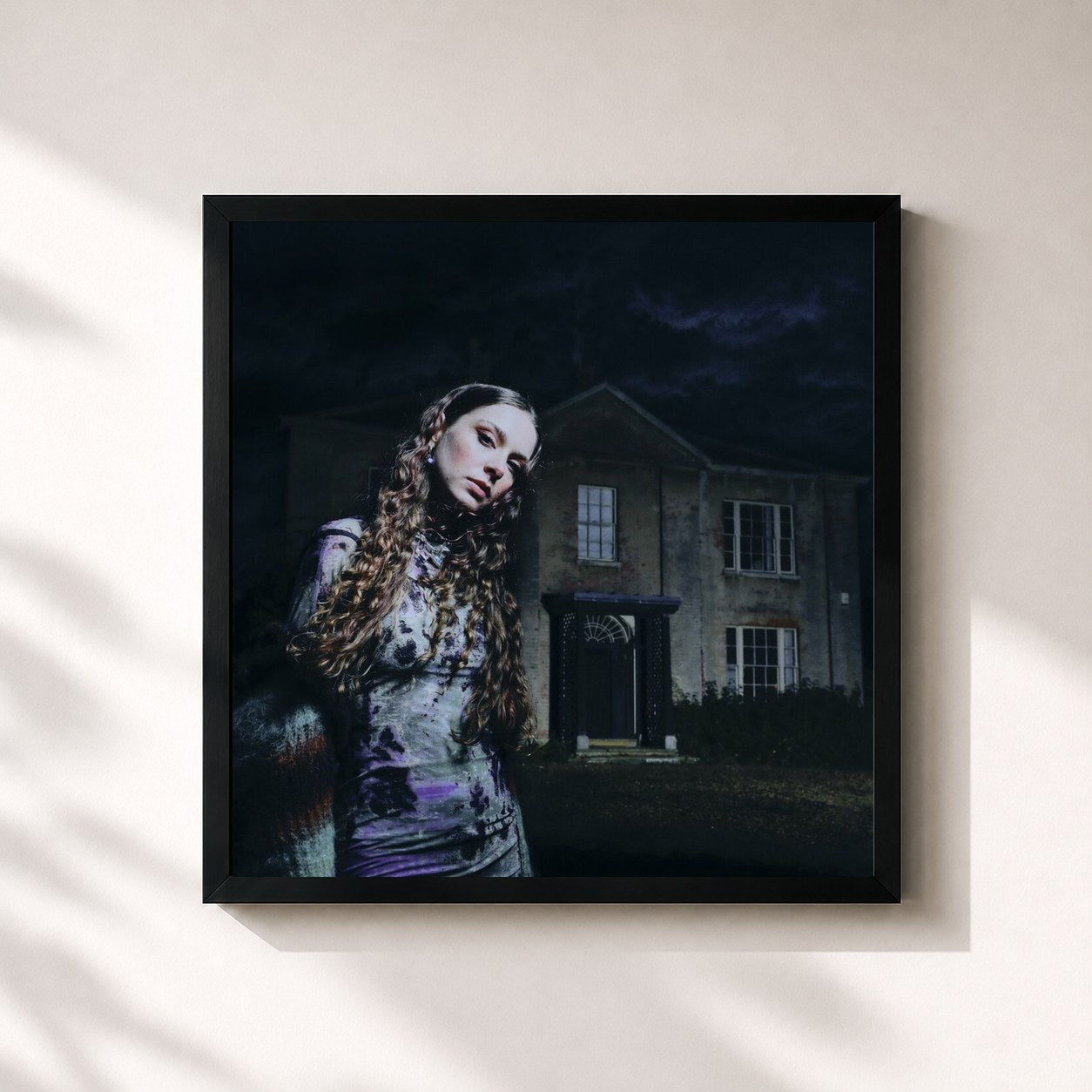 #noir Tableau carré de l'album Can You Afford To Lose Me? de Holly Humberstone, cadre noir 32x32 cm