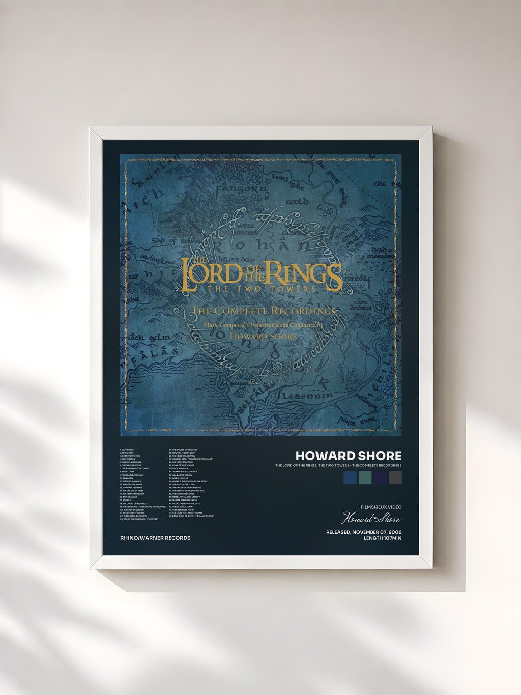 #blanc Tableau de l'album The Lord of the Rings: The Two Towers - the Complete Recordings de Howard Shore, cadre blanc, imprimé et encadré en France