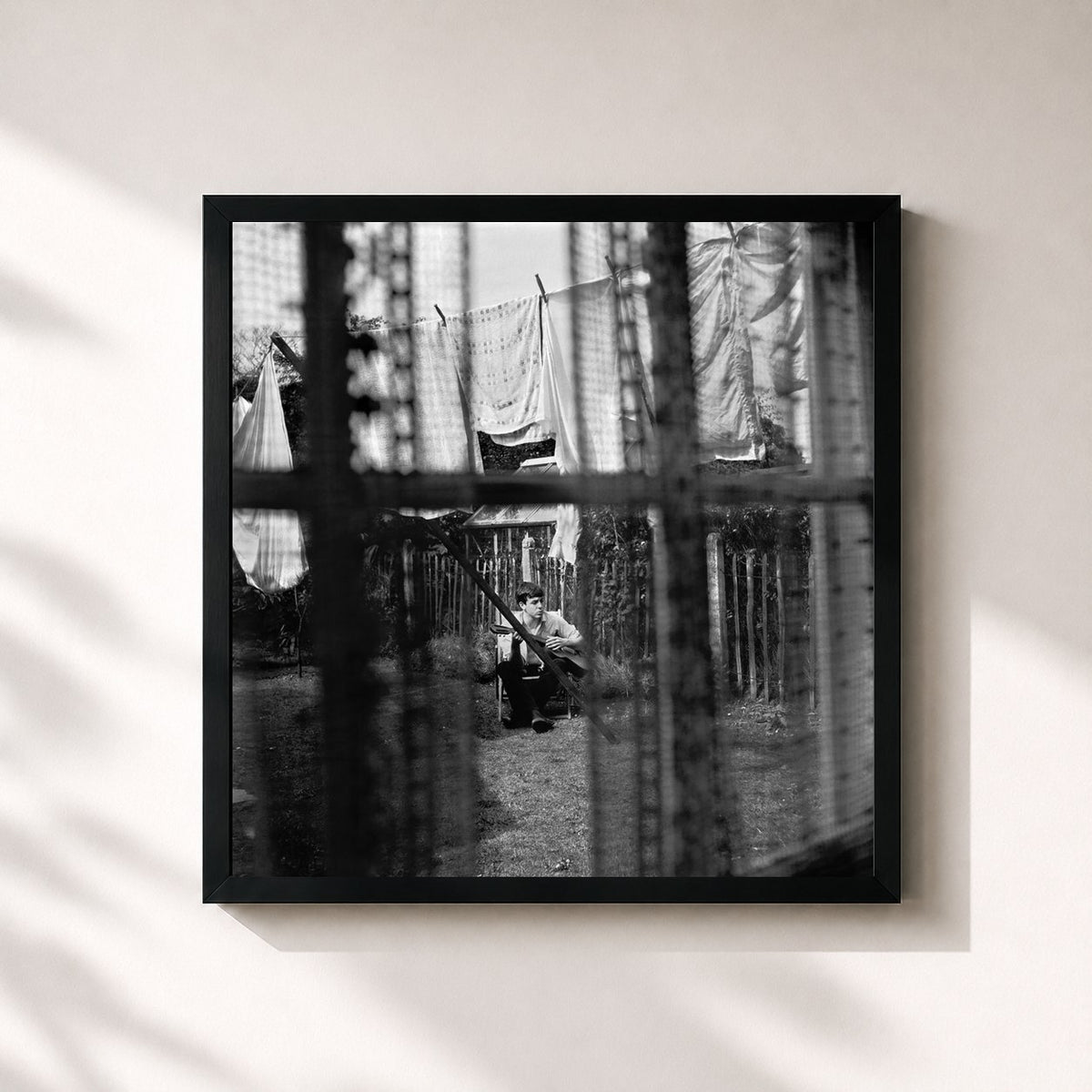 #noir Tableau carré de l'album Chaos And Creation In The Backyard de Paul McCartney, cadre noir 32x32 cm