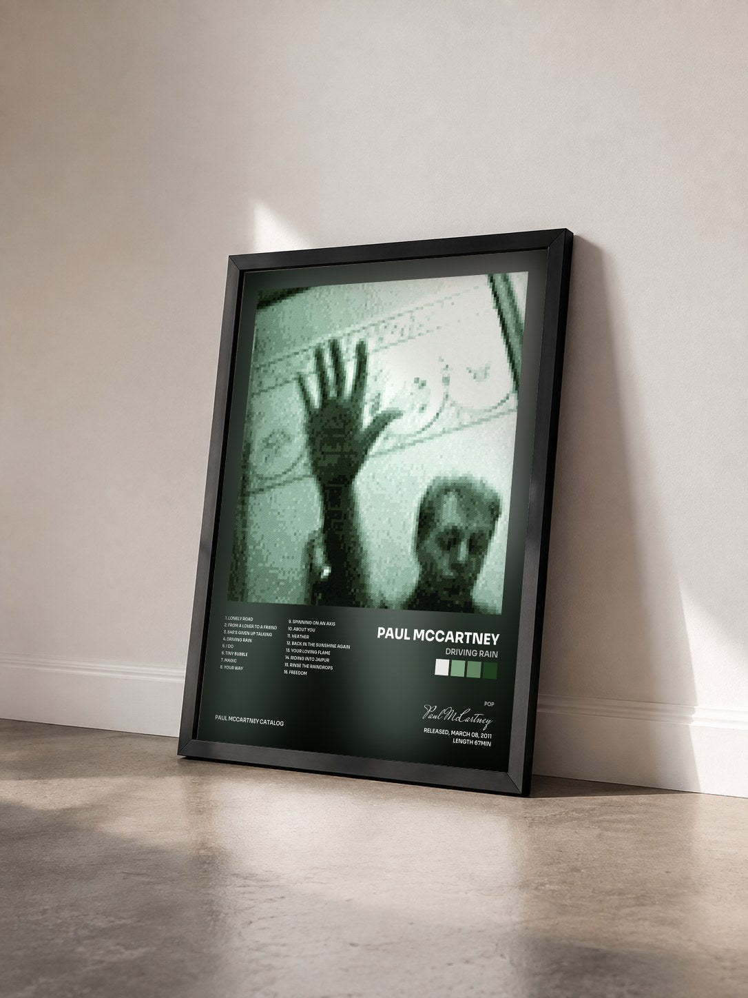 #noir Tableau de l'album Driving Rain de Paul McCartney vu de trois quarts, cadre noir
