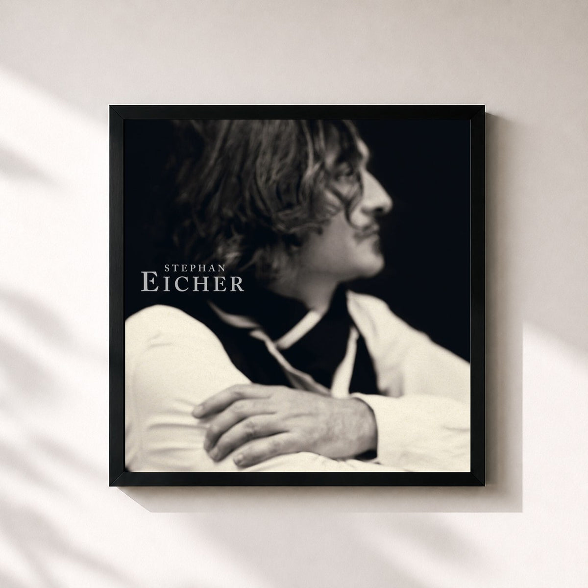 #noir Eldorado de Stephan Eicher en lámina cuadrada enmarcada, marco negro de 32x32 cm