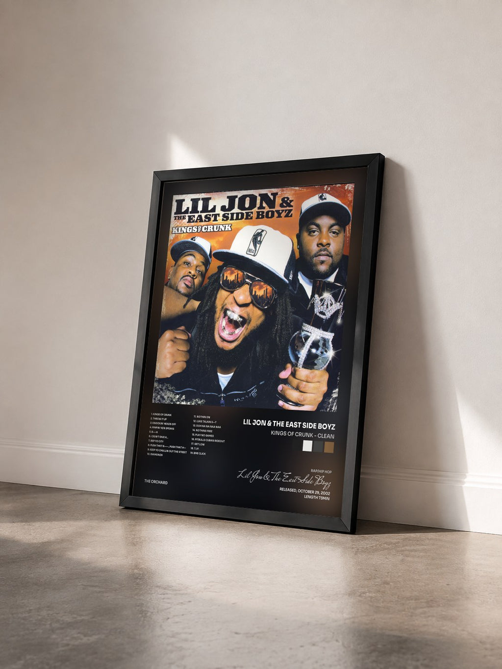 #noir Tableau de l'album Kings Of Crunk - Clean de Lil Jon & The East Side Boyz vu de trois quarts, cadre noir