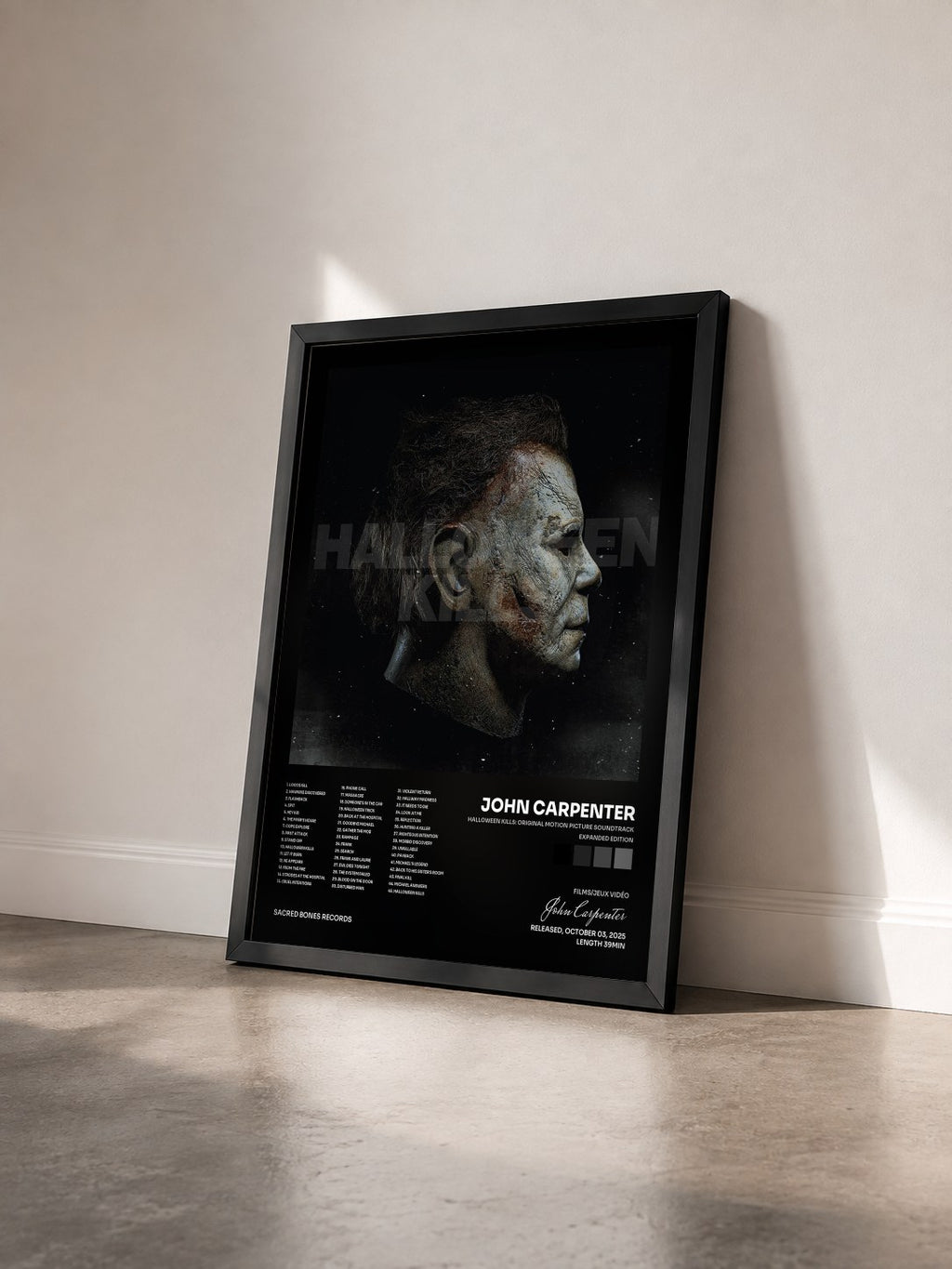 #noir Tableau de l'album Halloween Kills: Original Motion Picture Soundtrack (Expanded Edition) de John Carpenter vu de trois quarts, cadre noir