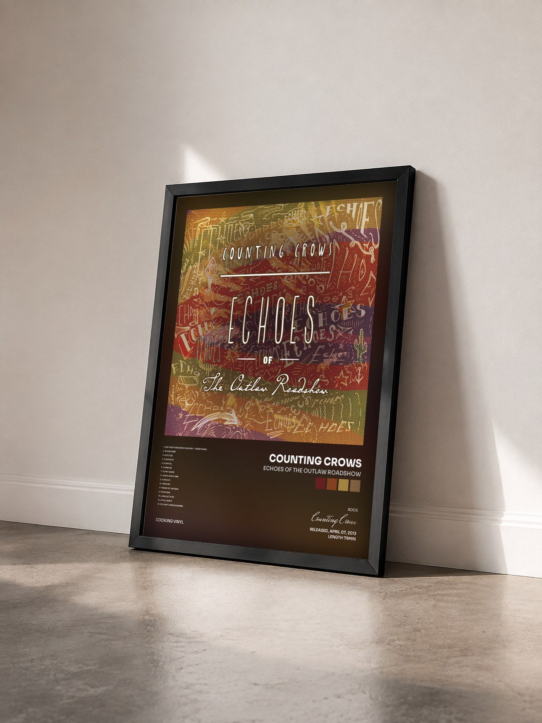 #noir Echoes of the Outlaw Roadshow von Counting Crows als gerahmter Kunstdruck von schräg gesehen, schwarzer Rahmen