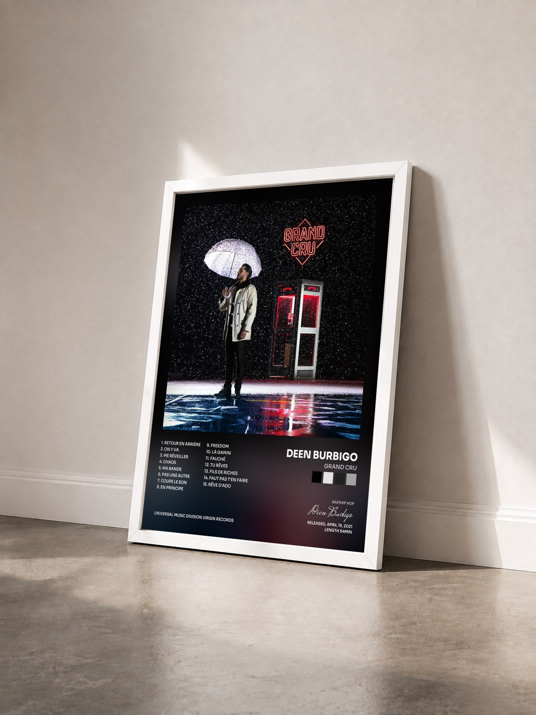 #blanc Tableau de l'album Grand cru de Deen Burbigo vu de trois quarts, cadre blanc