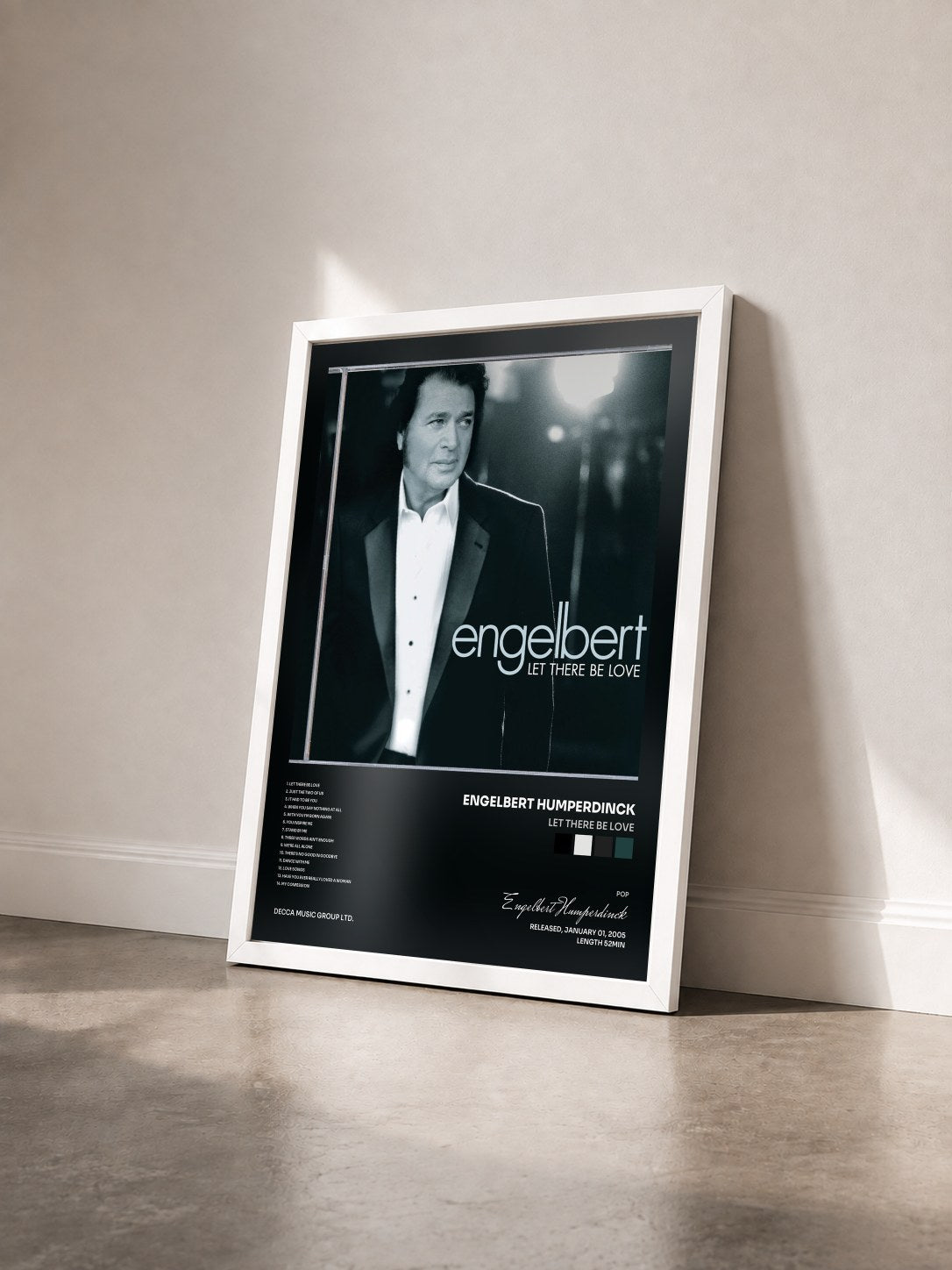 #blanc Tableau de l'album Let There Be Love de Engelbert Humperdinck vu de trois quarts, cadre blanc