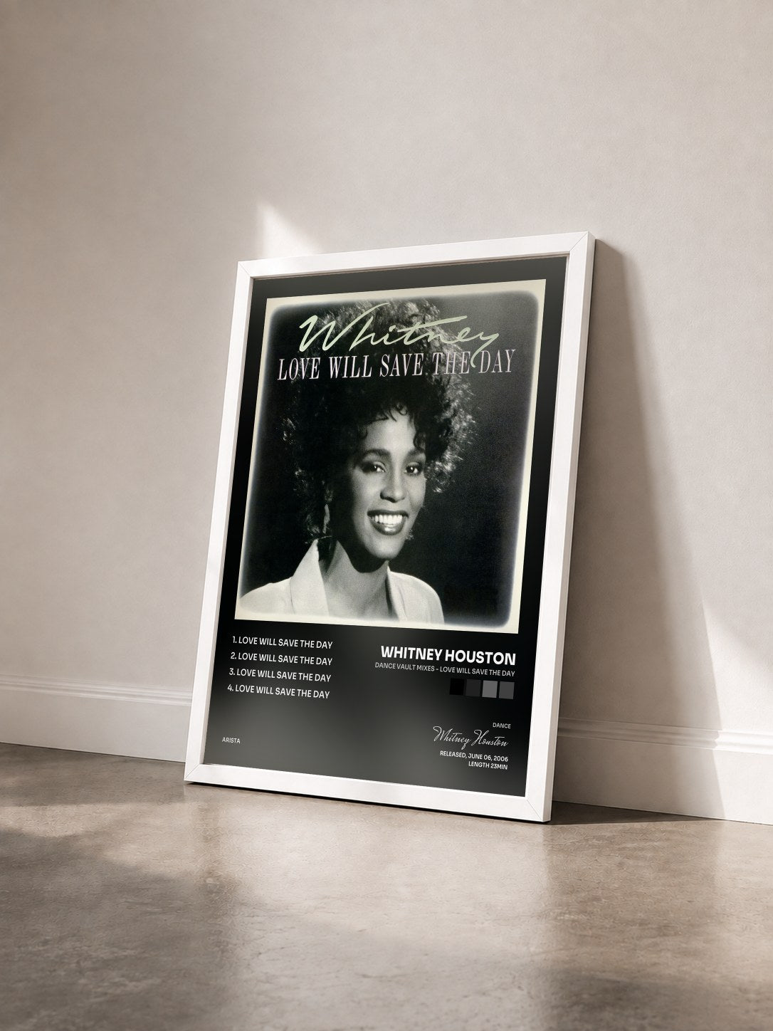 #blanc Tableau de l'album Dance Vault Mixes - Love Will Save The Day de Whitney Houston vu de trois quarts, cadre blanc