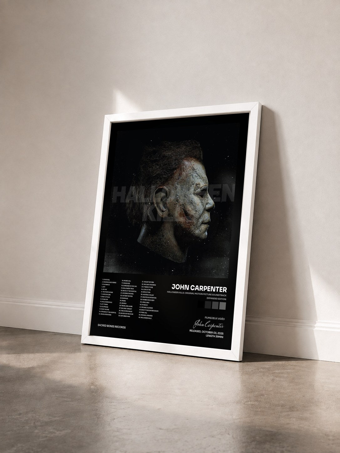 #blanc Tableau de l'album Halloween Kills: Original Motion Picture Soundtrack (Expanded Edition) de John Carpenter vu de trois quarts, cadre blanc