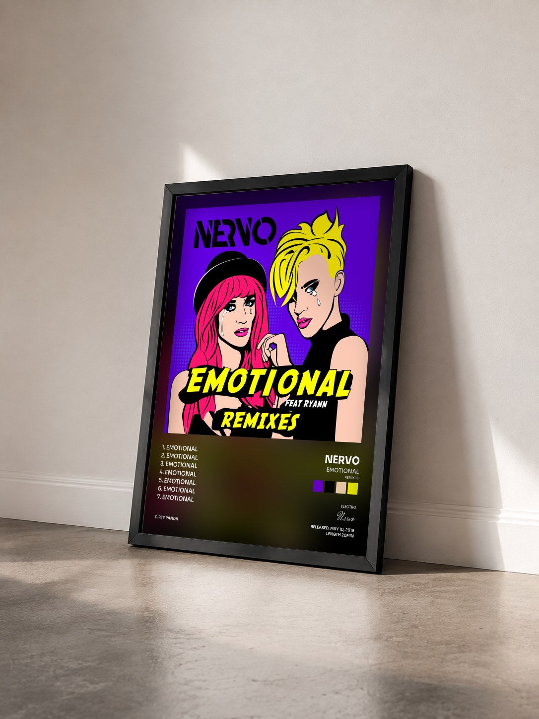 #noir Tableau de l'album Emotional (Remixes) de Nervo vu de trois quarts, cadre noir