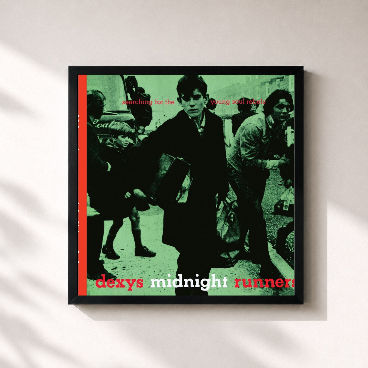 #noir Tableau carré de l'album Searching For The Young Soul Rebels de Dexys Midnight Runners, cadre noir 32x32 cm