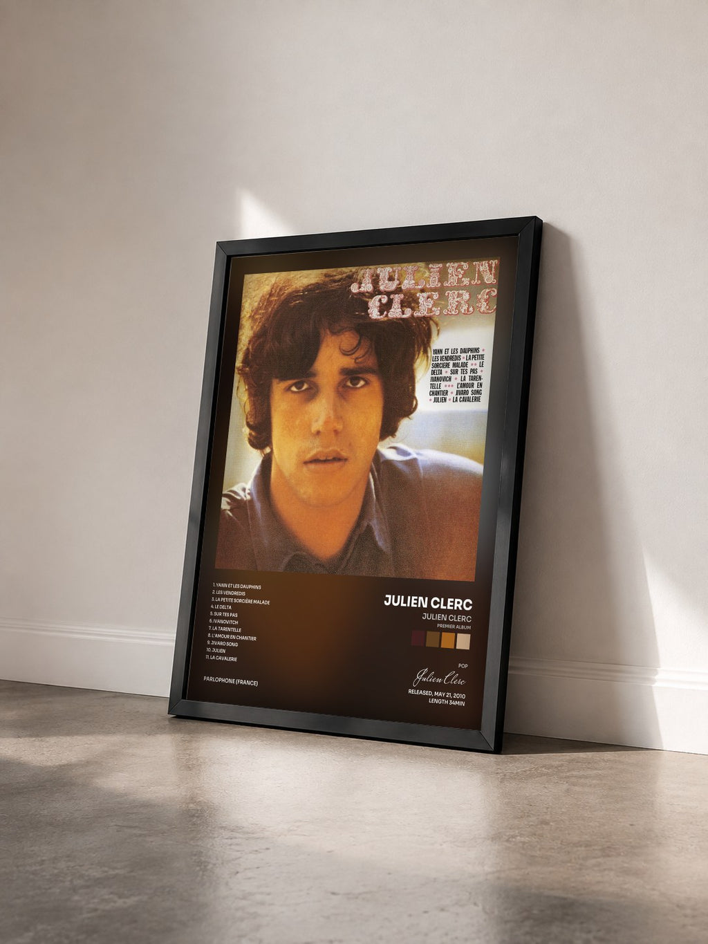 #noir Julien Clerc (Premier Album) di Julien Clerc in stampa incorniciata vista di tre quarti, cornice nera