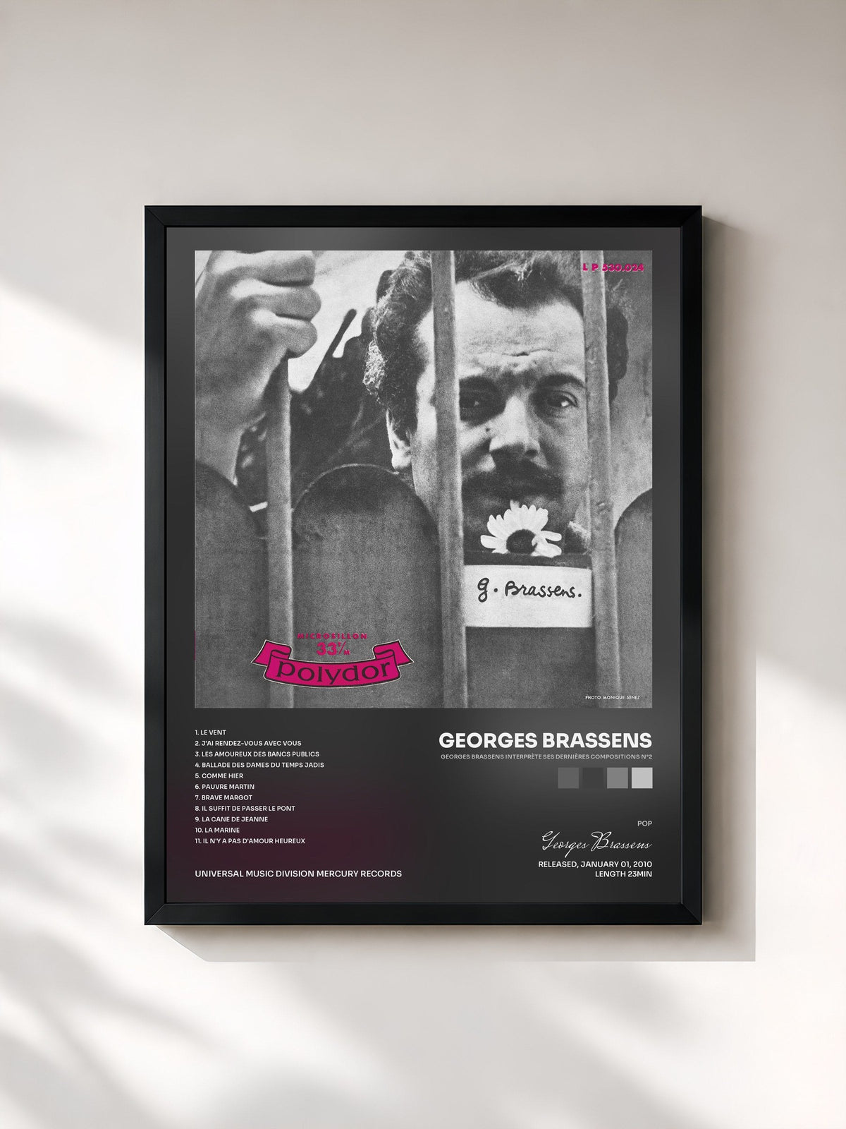 #noir Tableau de l'album Georges Brassens interprète ses dernières compositions N°2 de Georges Brassens, cadre noir, imprimé et encadré en France